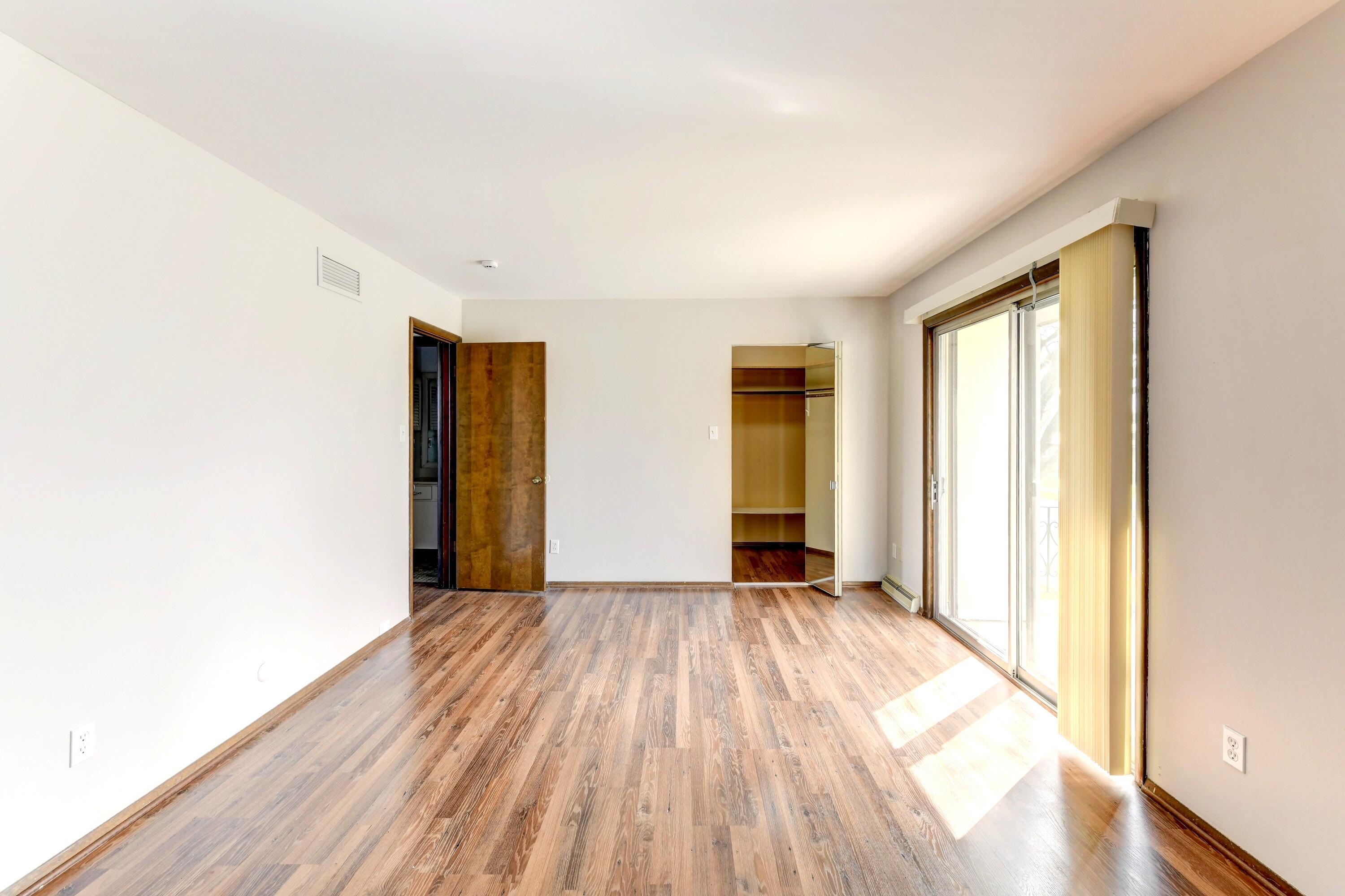 8029 Jefferson Avenue, Munster, IN 46321; Image #10