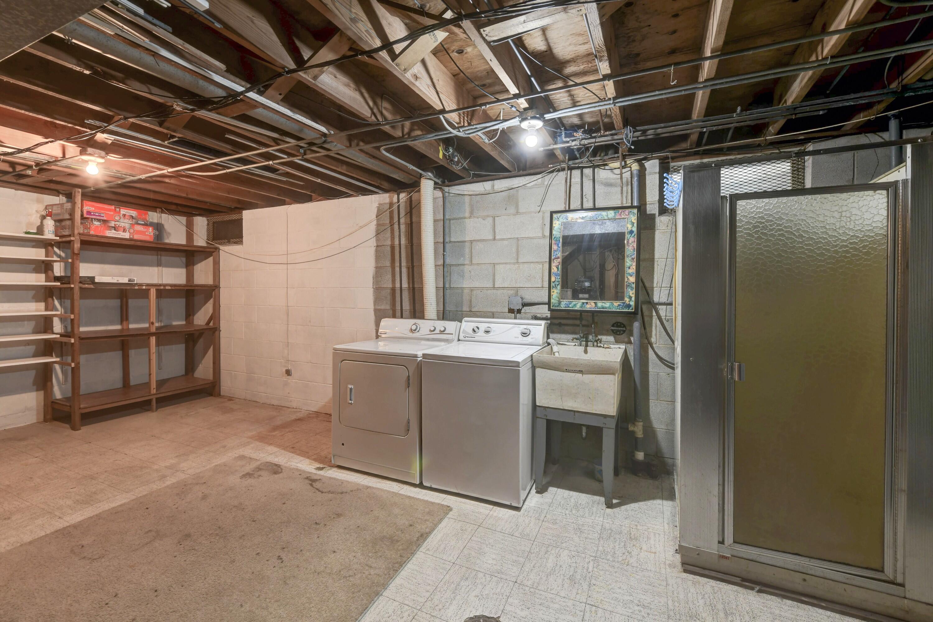 8029 Jefferson Avenue, Munster, IN 46321; Image #16