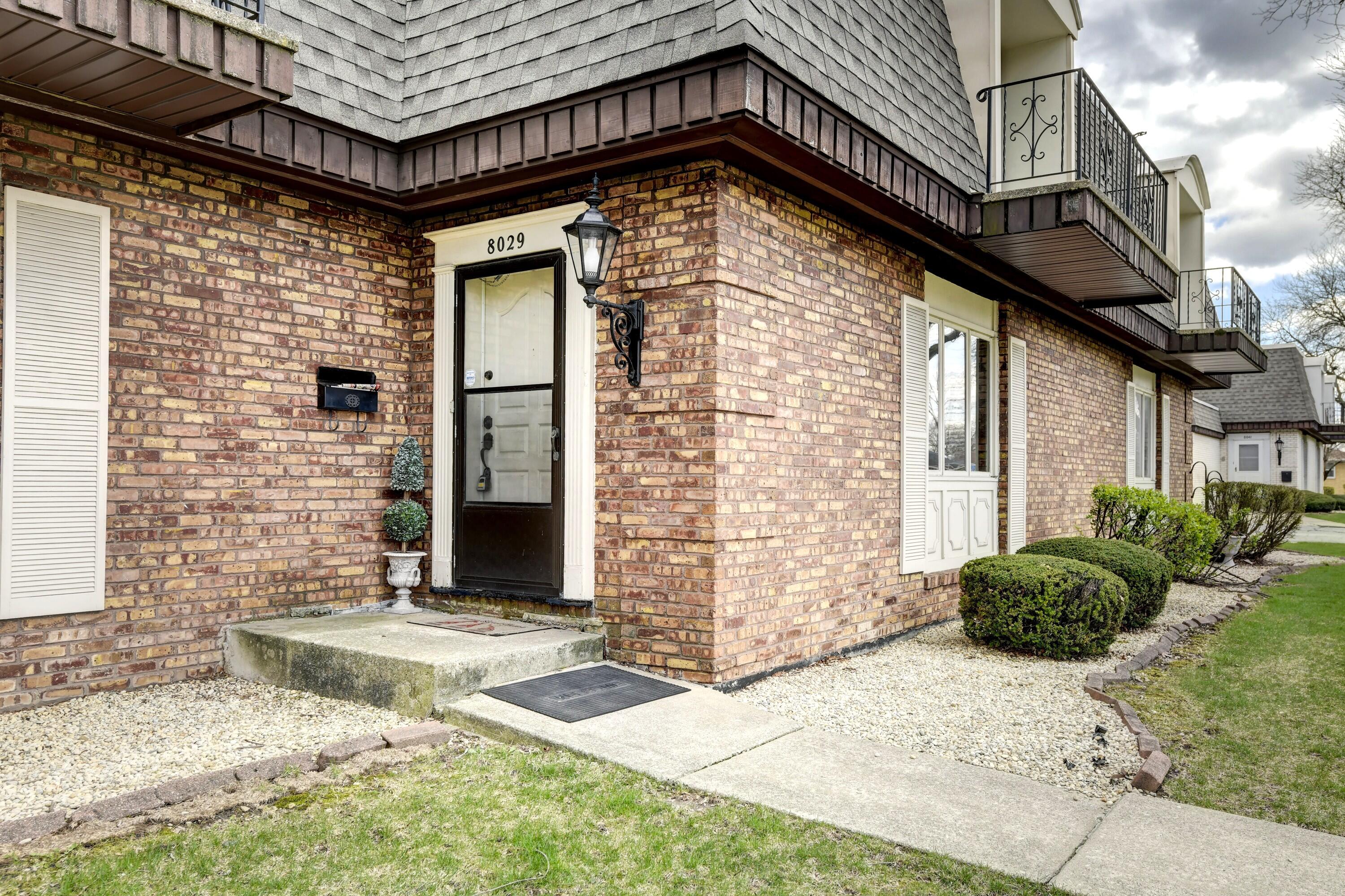 8029 Jefferson Avenue, Munster, IN 46321; Image #2
