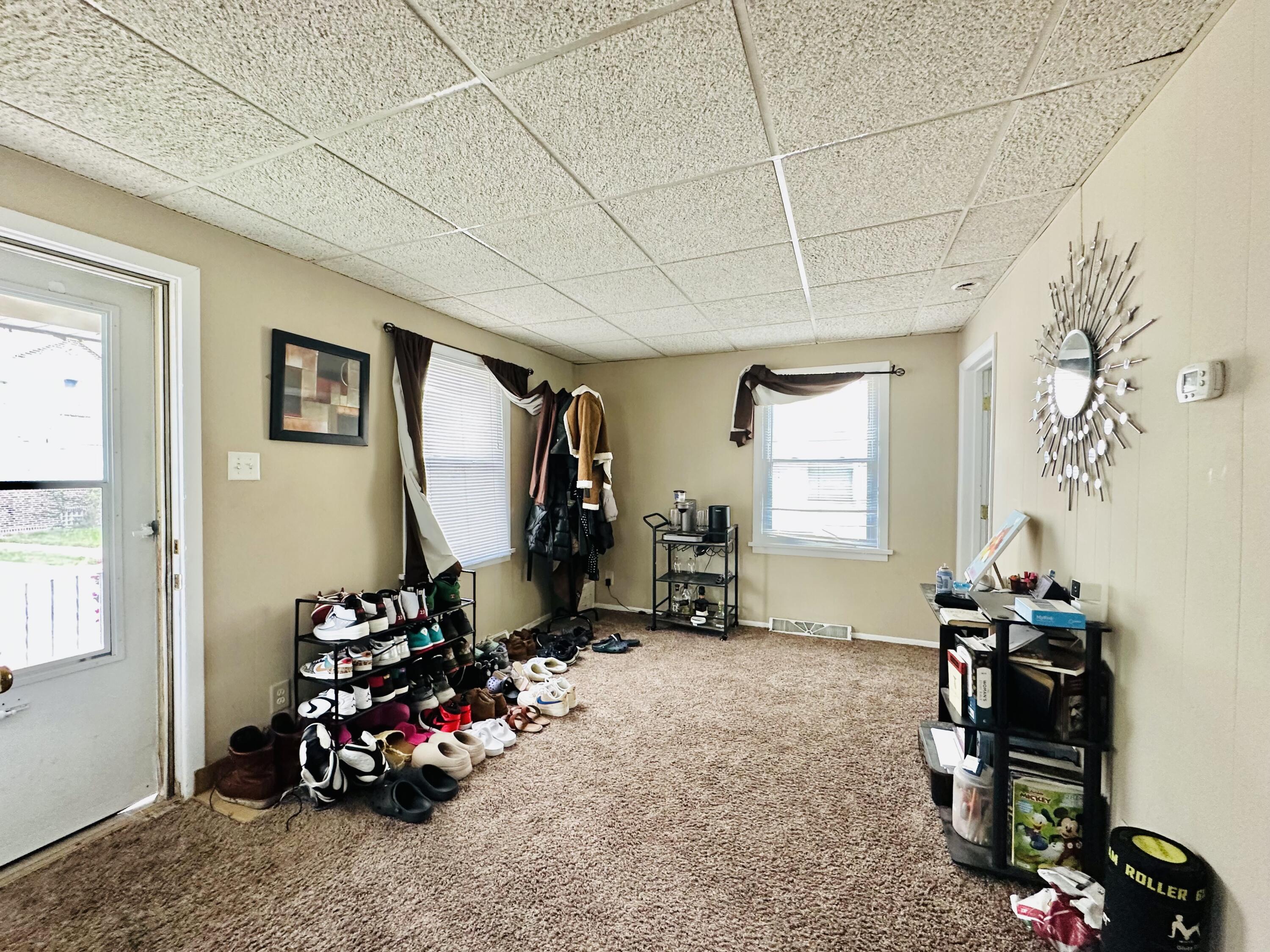 5856 Wallace Road, Hammond, IN 46320; Image #4