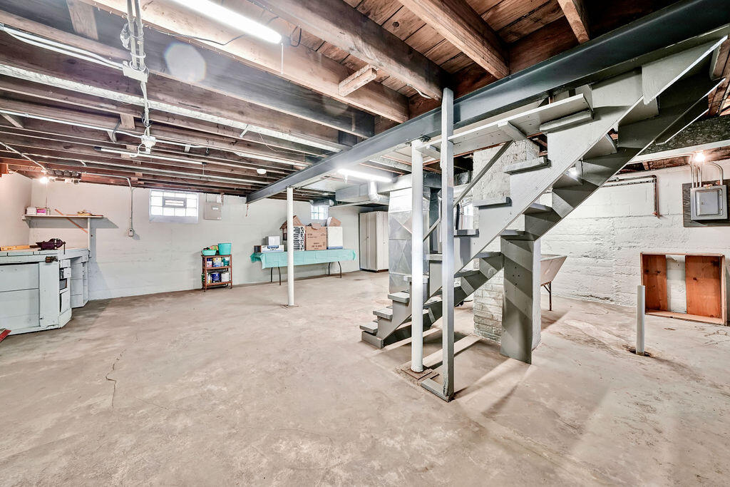 843 173rd Street, Hammond, IN 46324; Image #15