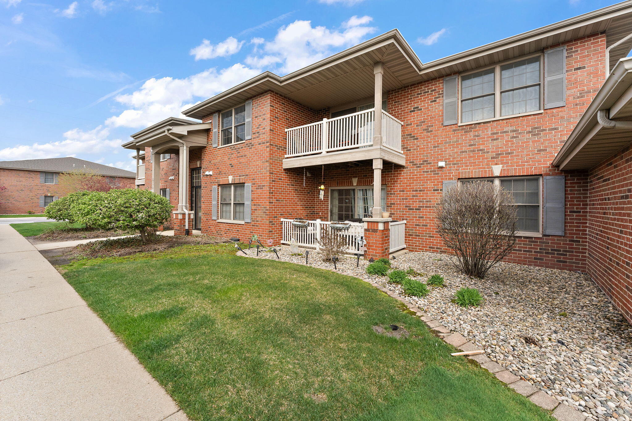 630 Cambridge Court, Munster, IN #1b, 46321; Image #2