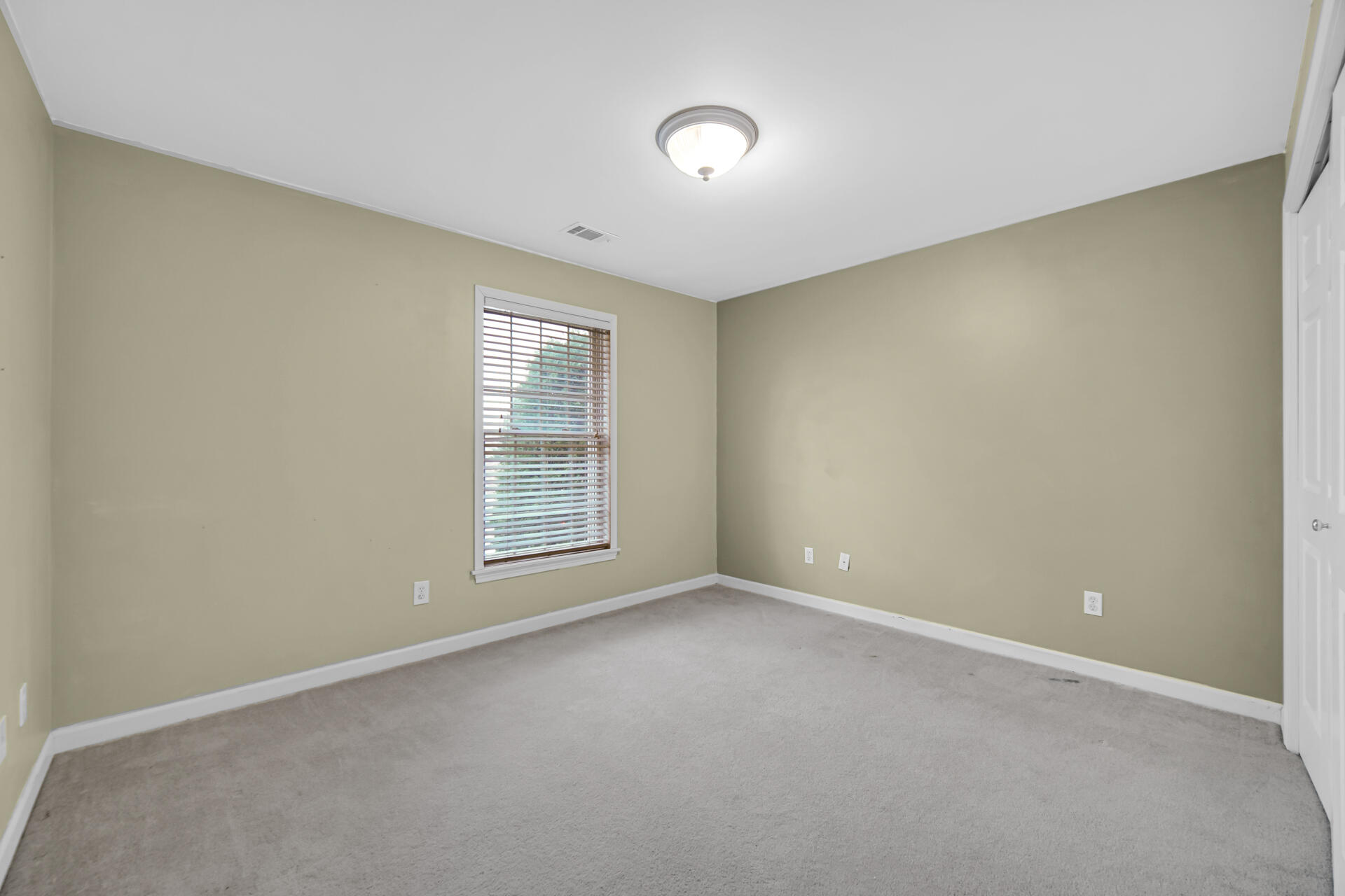 2649 Georgetowne, Highland, IN #B2, 46322; Image #15