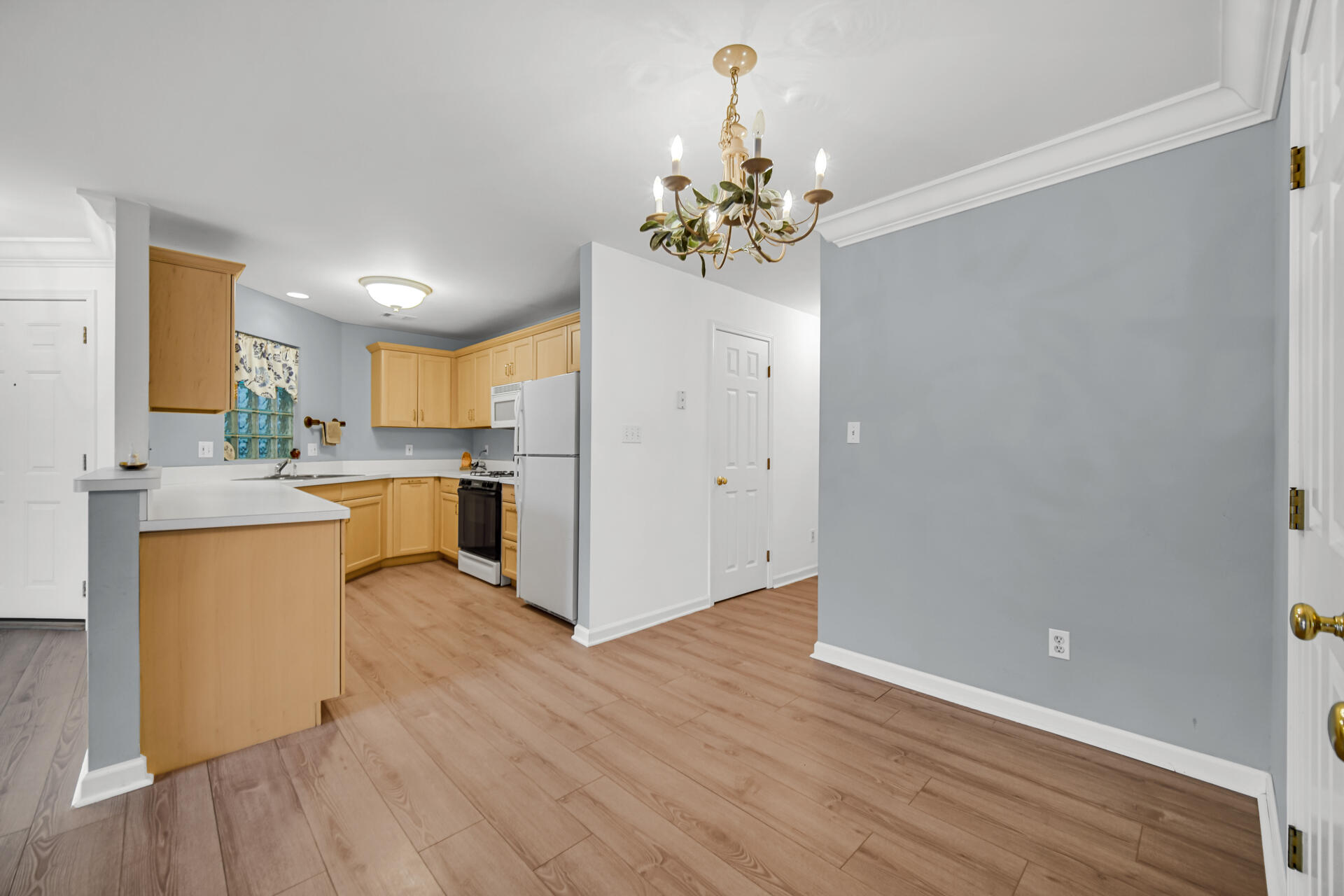 2649 Georgetowne, Highland, IN #B2, 46322; Image #7