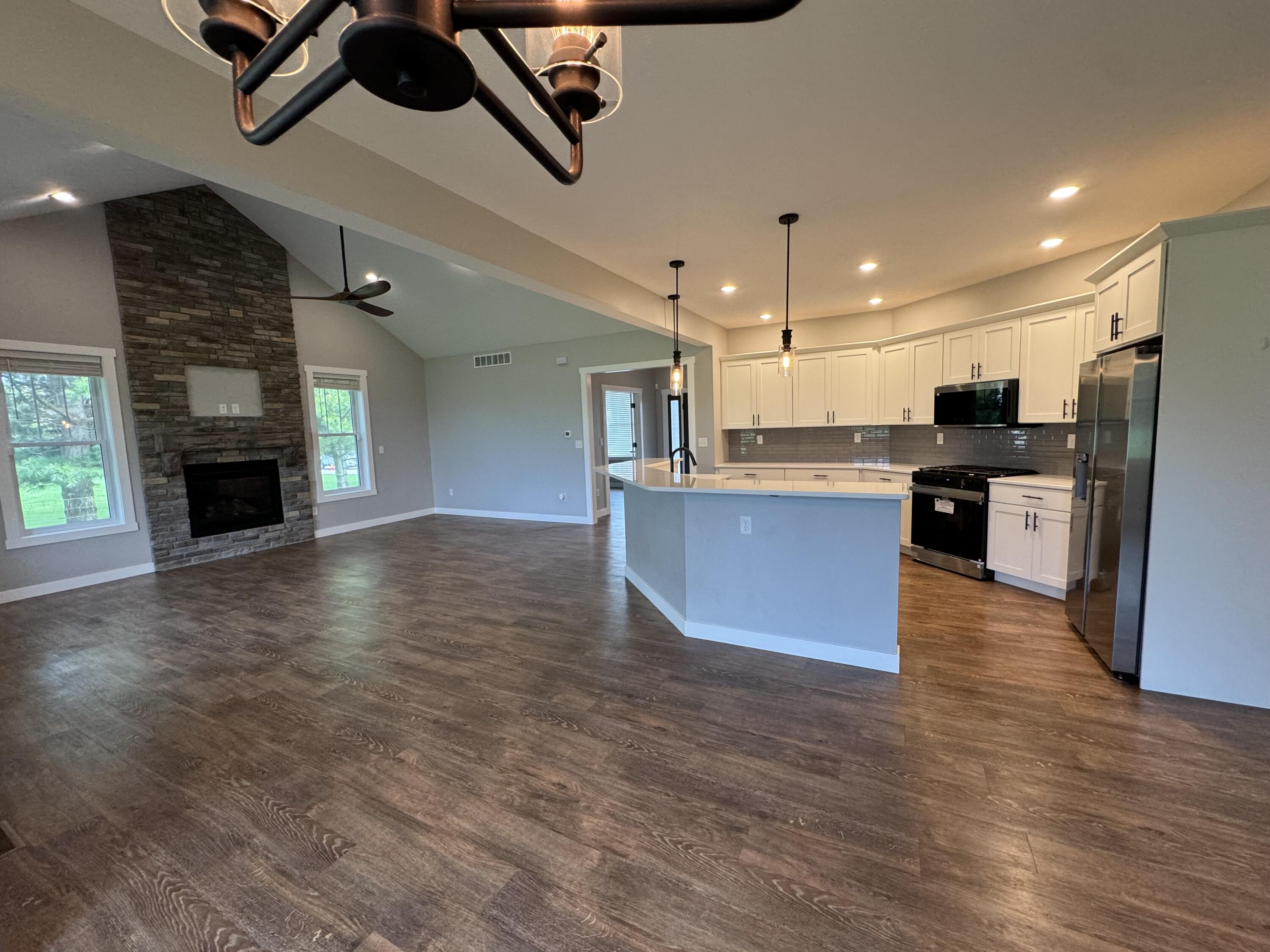 20009 Weber Lane, Goshen, IN 46528; Image #3