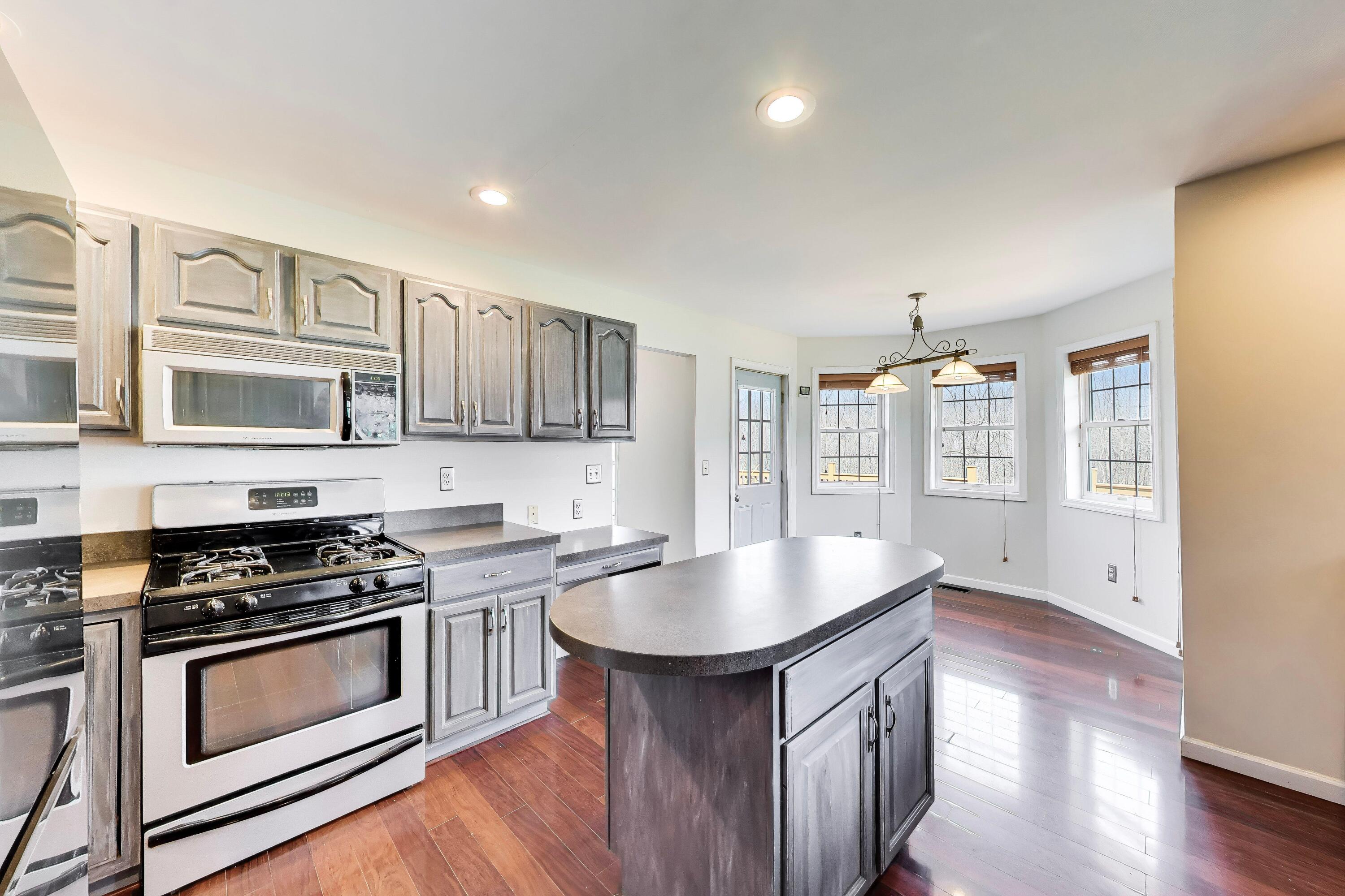 766 Wigeon Court, Valparaiso, IN 46385; Image #10