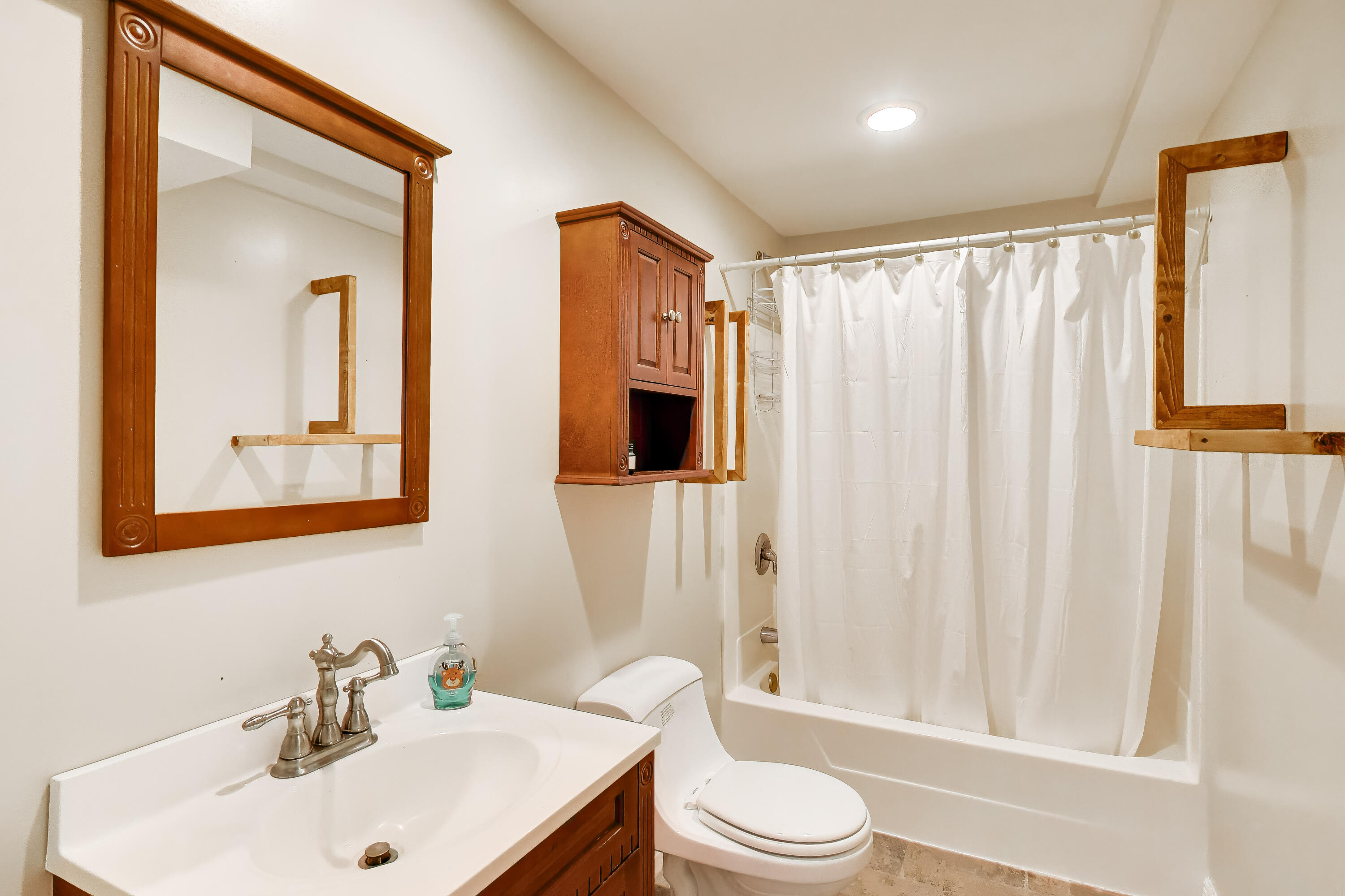 766 Wigeon Court, Valparaiso, IN 46385; Image #37