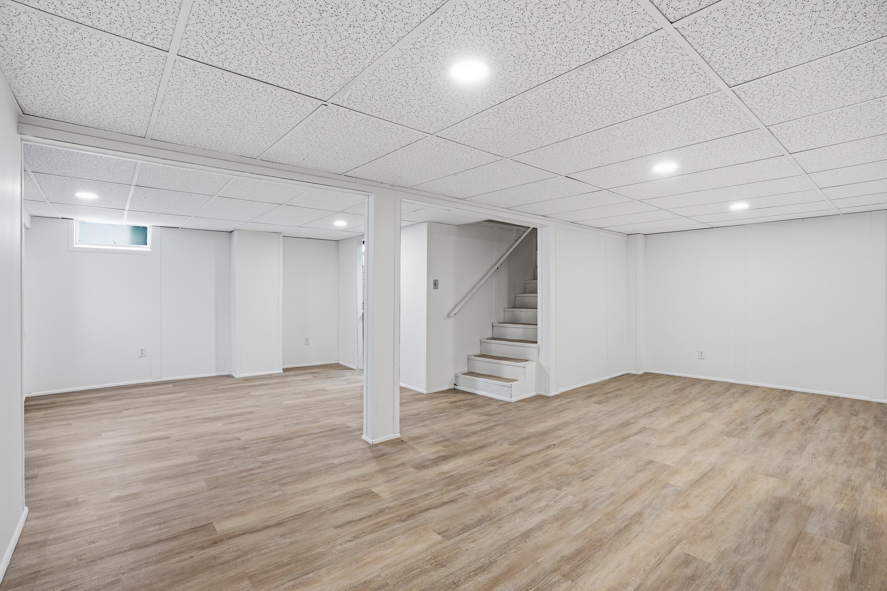 1107 W 62nd Place, Merrillville, IN 46410; Image #14