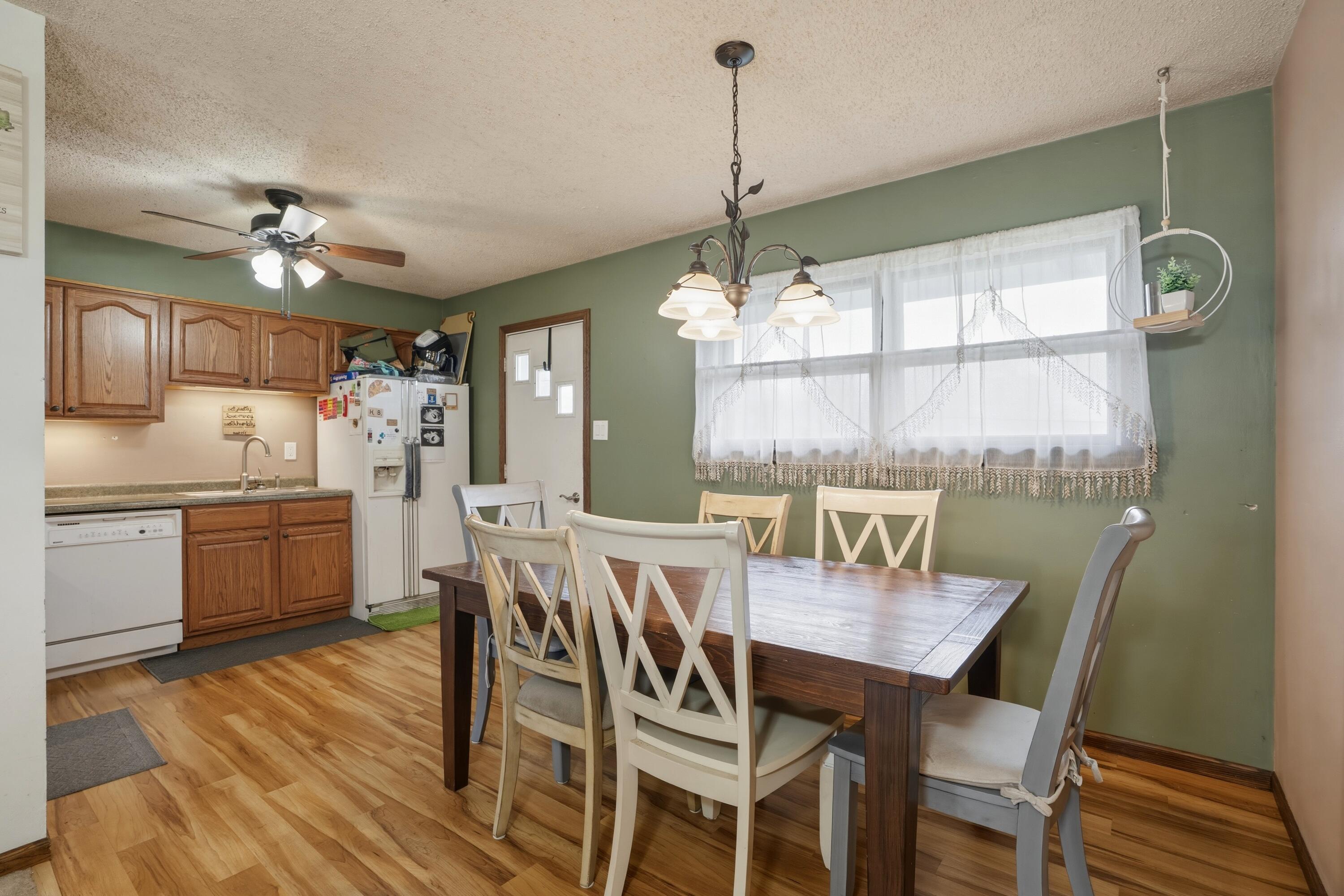 3726 W 79th Avenue, Merrillville, IN 46410; Image #16