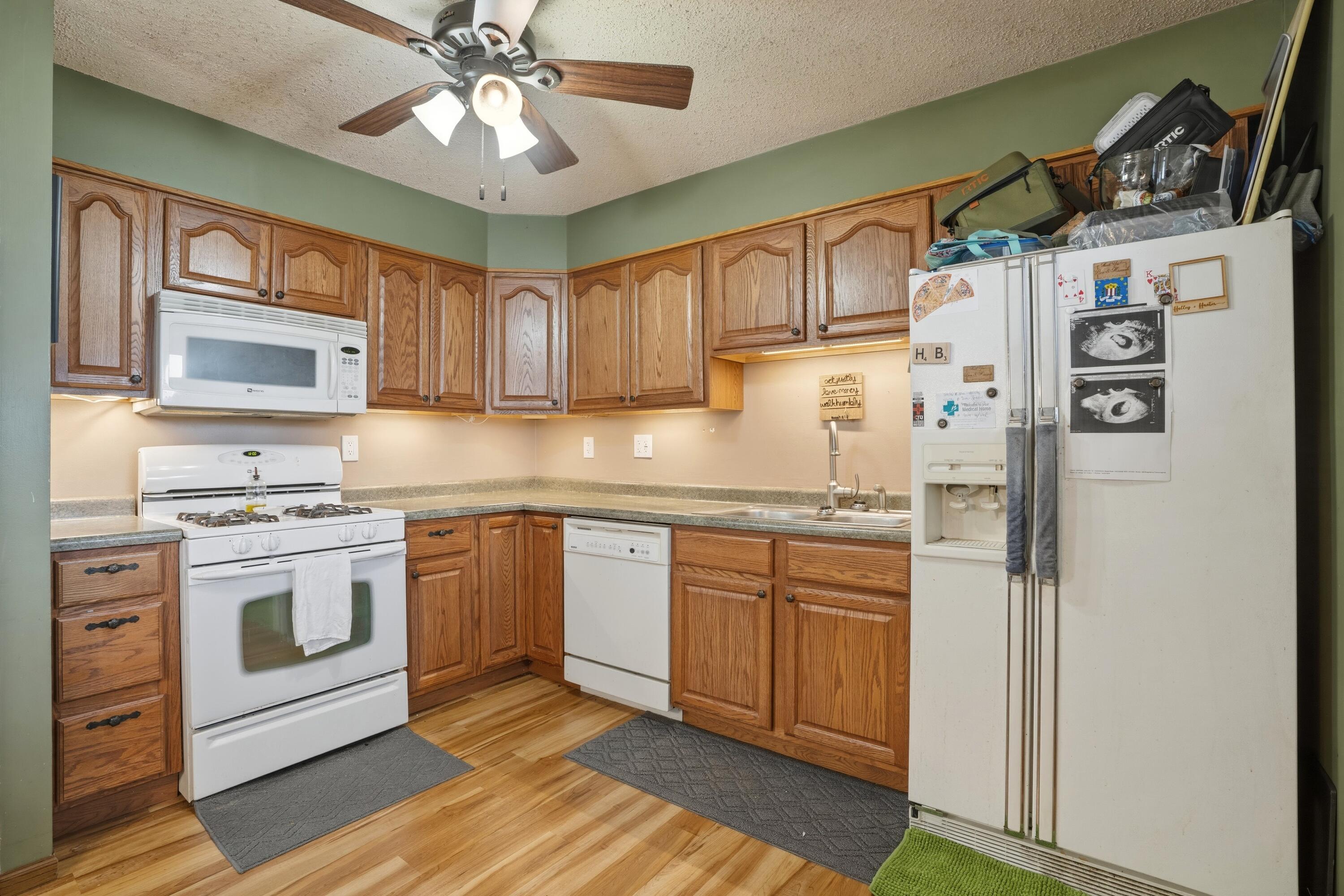 3726 W 79th Avenue, Merrillville, IN 46410; Image #17