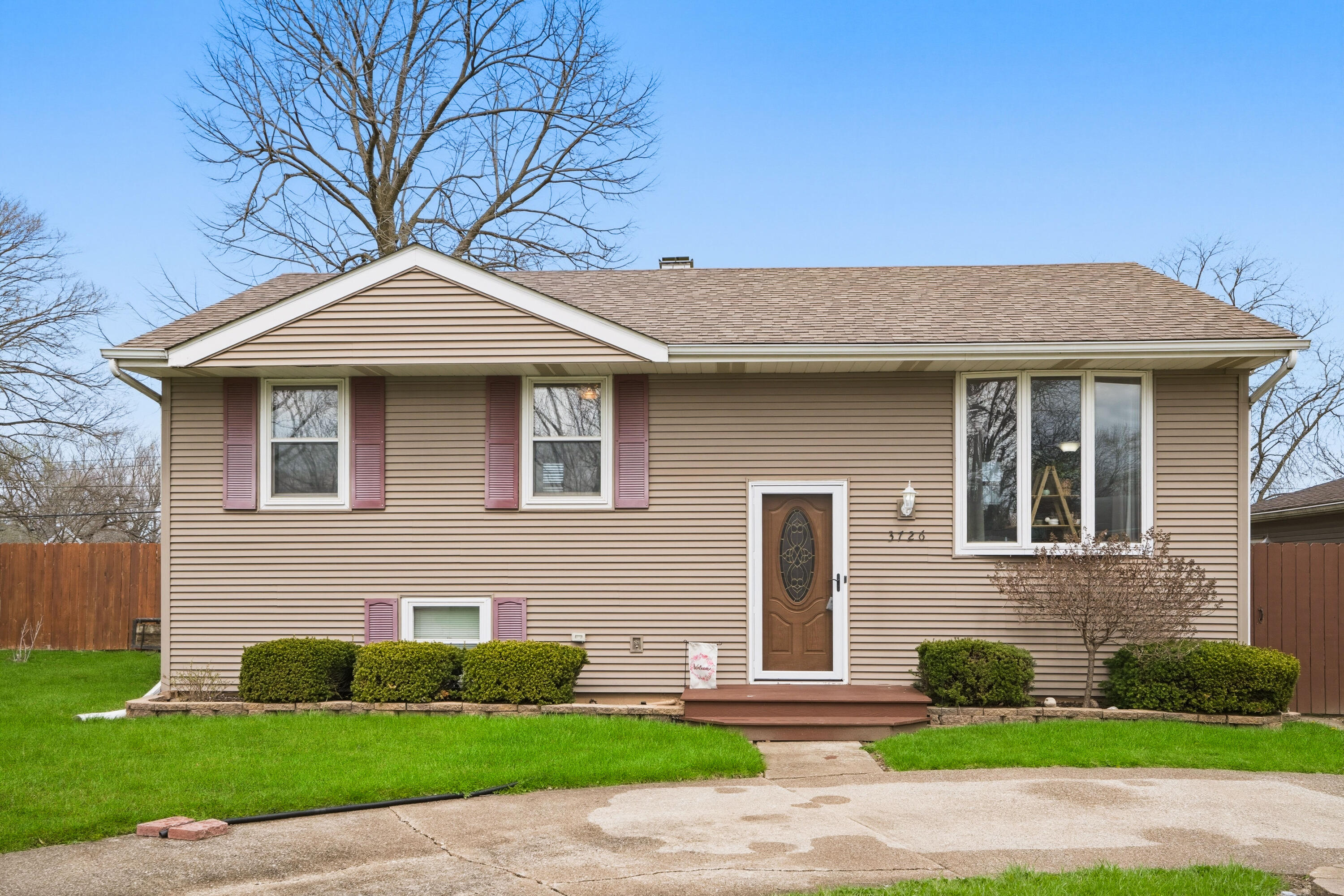 3726 W 79th Avenue, Merrillville, IN 46410; Image #2