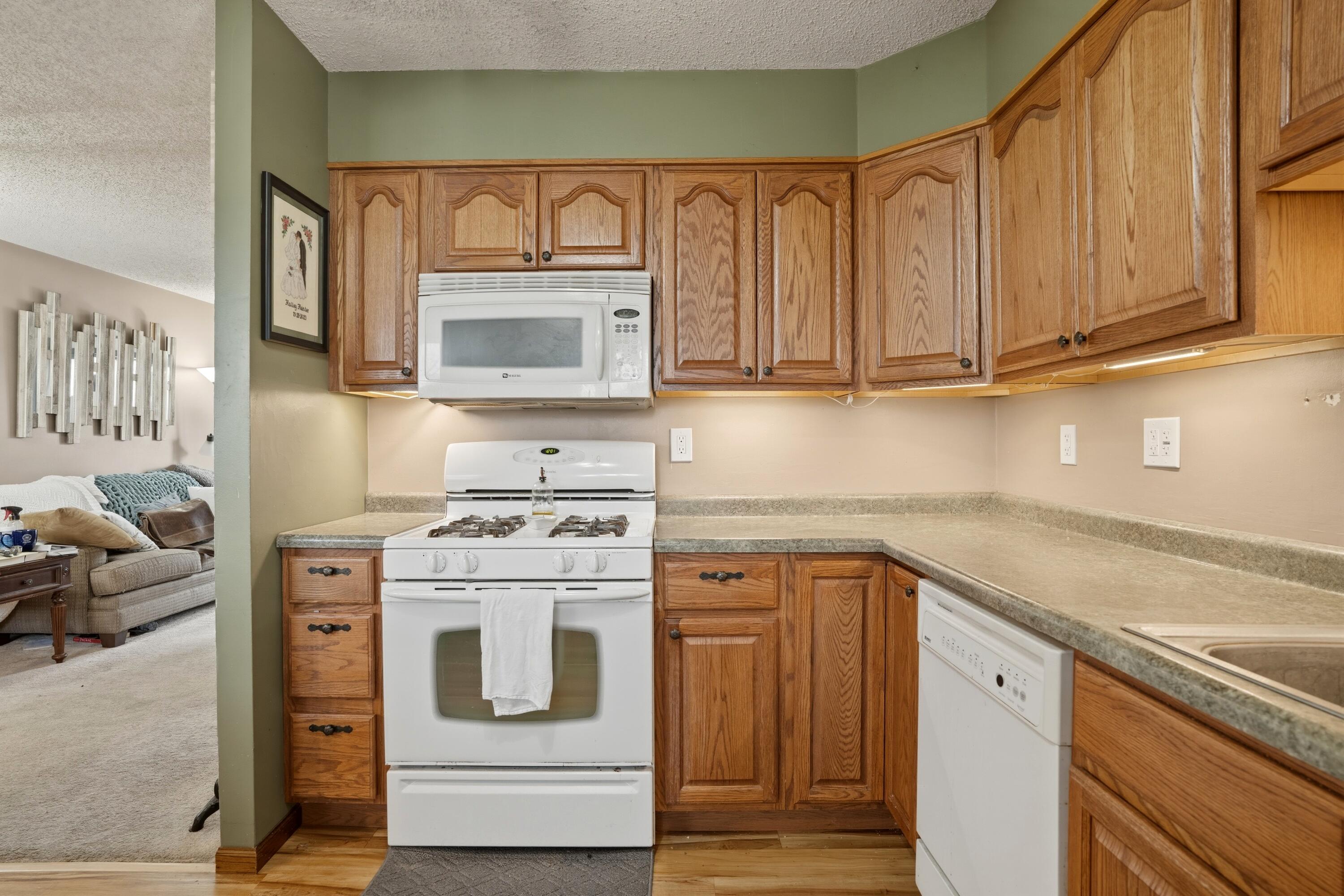 3726 W 79th Avenue, Merrillville, IN 46410; Image #20