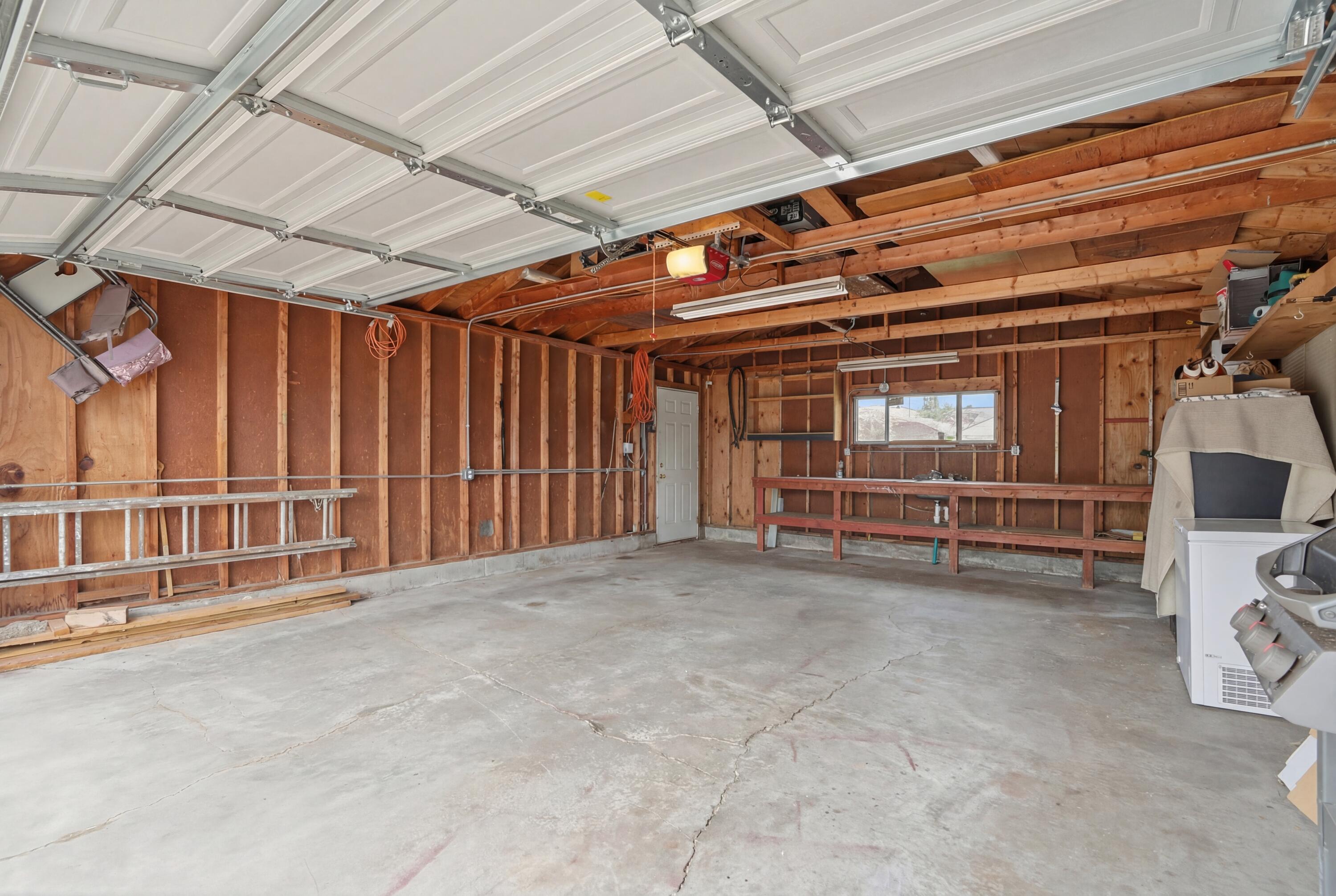 3726 W 79th Avenue, Merrillville, IN 46410; Image #35
