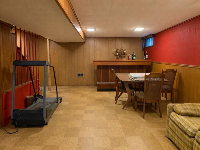 8210 Lakewood Avenue, Gary, IN 46403; Image #11