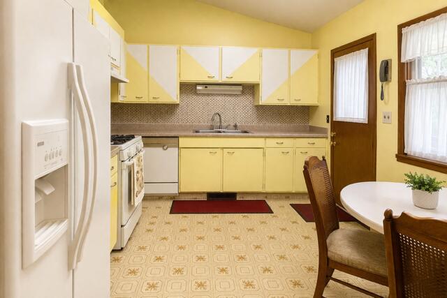 8210 Lakewood Avenue, Gary, IN 46403; Image #3