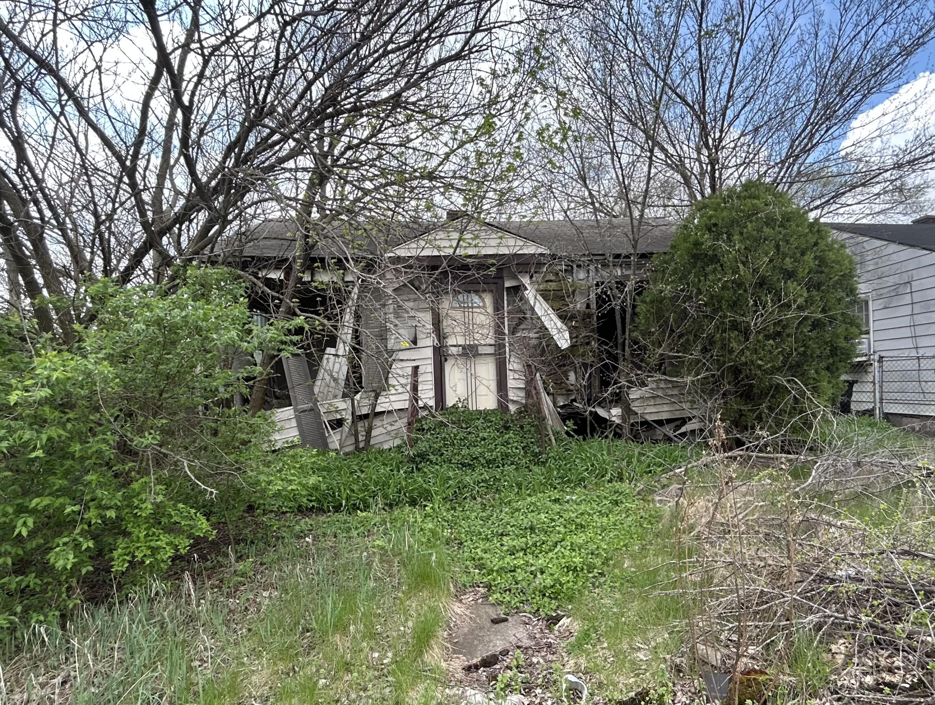 2144 Kentucky Street, Gary, IN 46407; Image #2