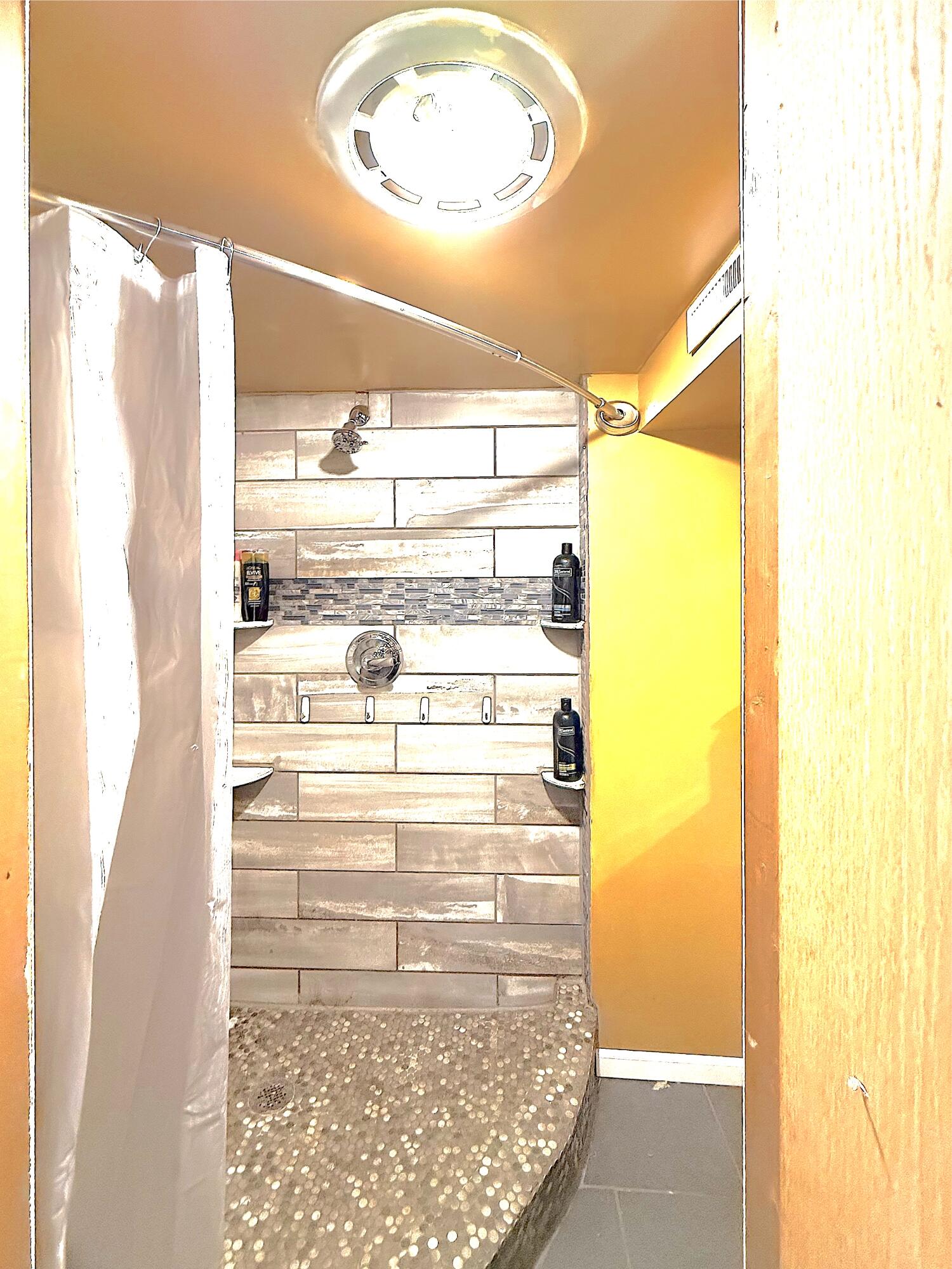 4039 Torrence Avenue, Hammond, IN 46327; Image #31