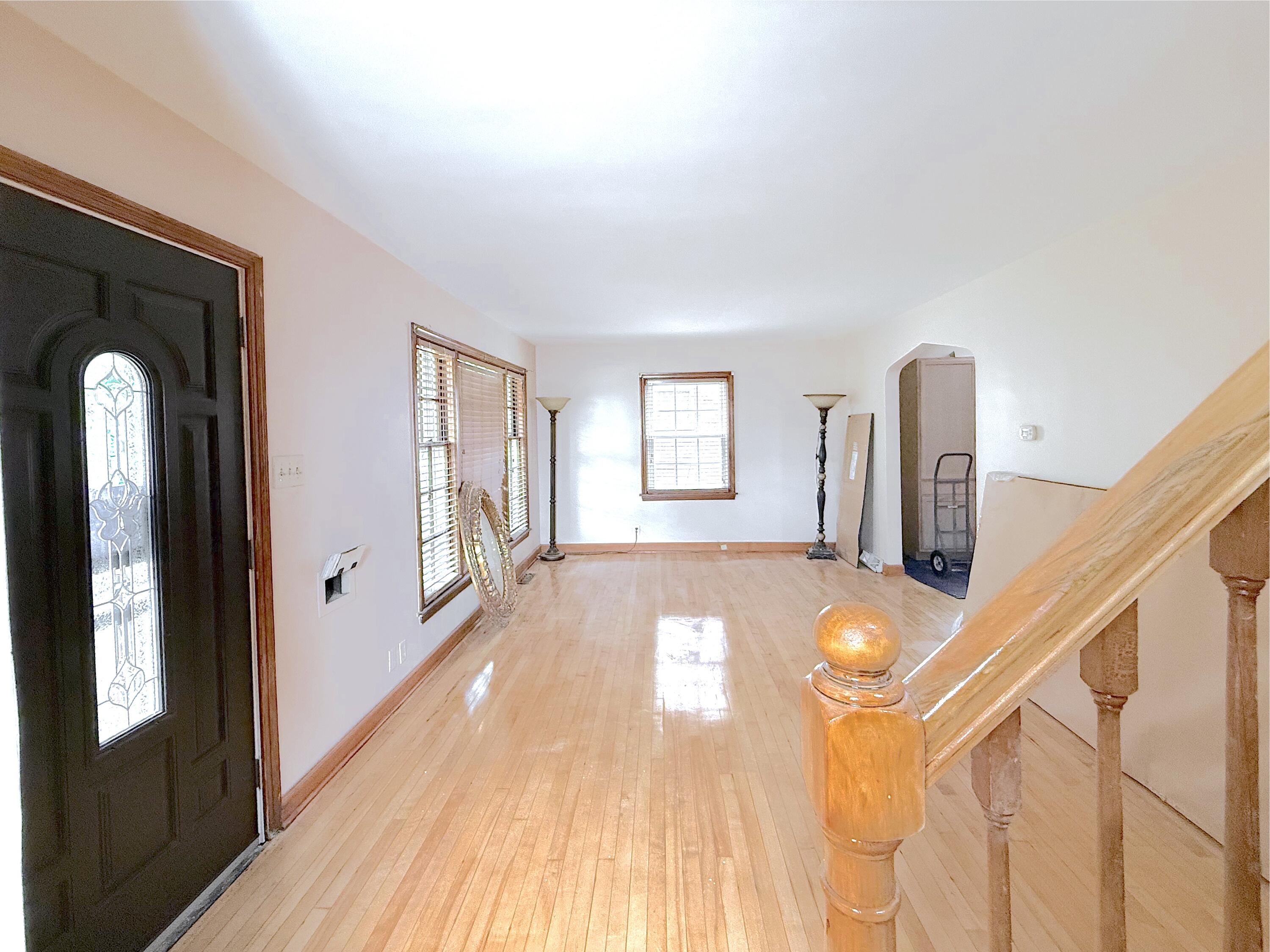 4039 Torrence Avenue, Hammond, IN 46327; Image #4