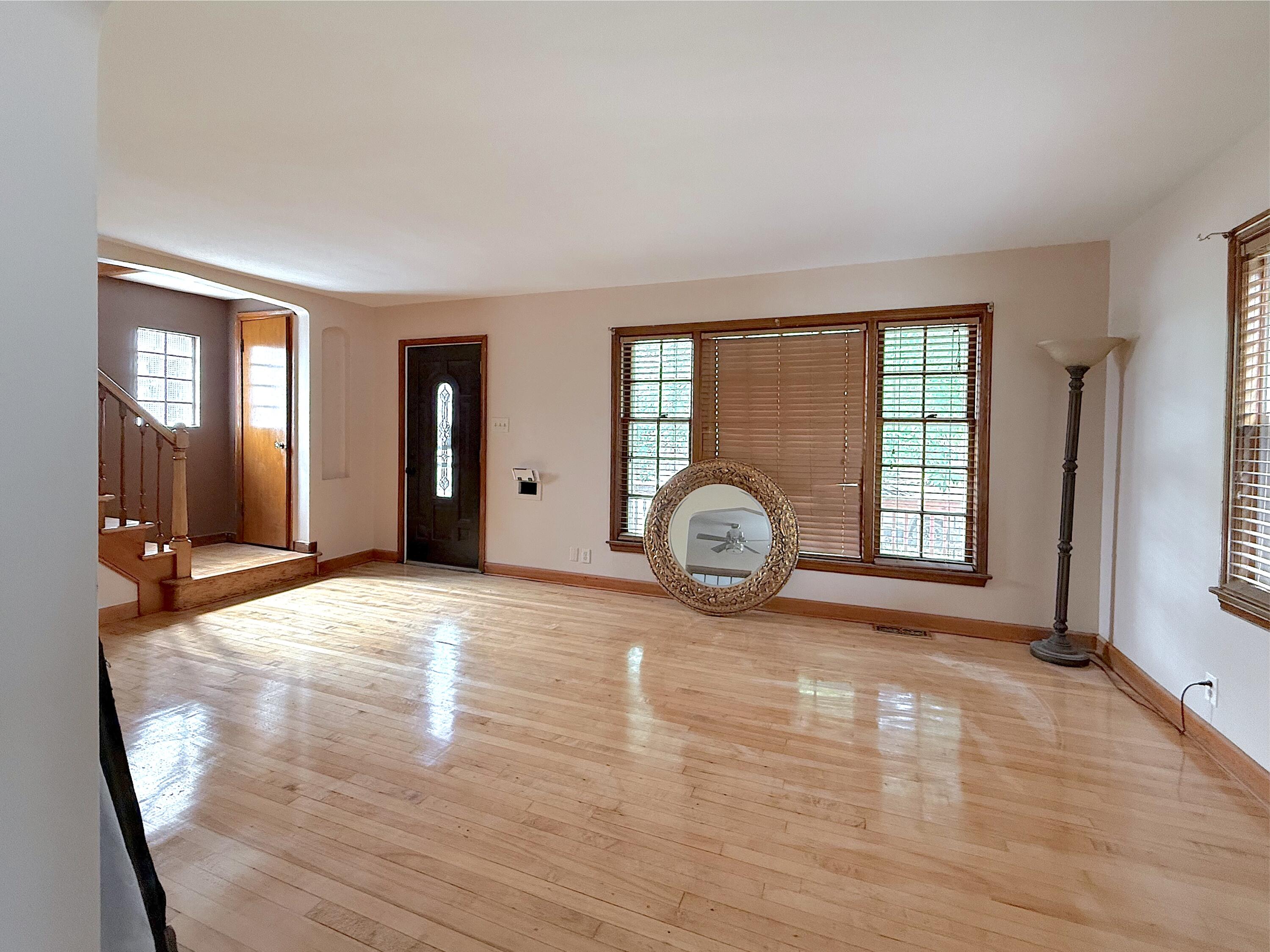 4039 Torrence Avenue, Hammond, IN 46327; Image #6