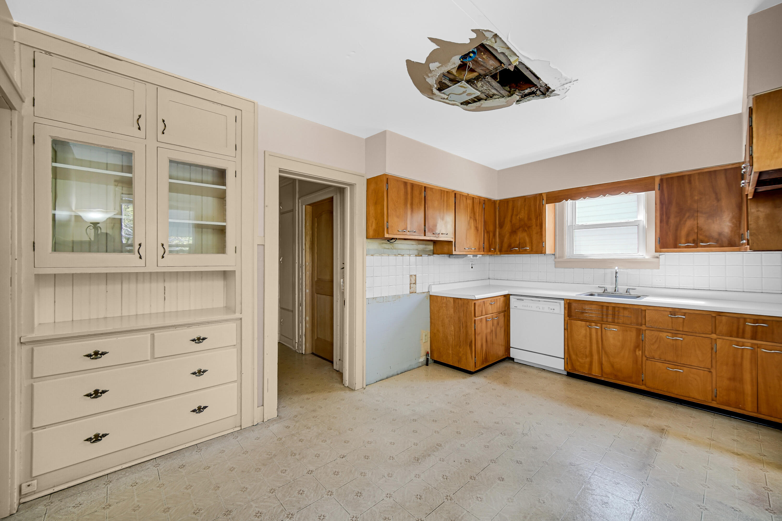415 Elmhurst Street, Valparaiso, IN 46385; Image #11