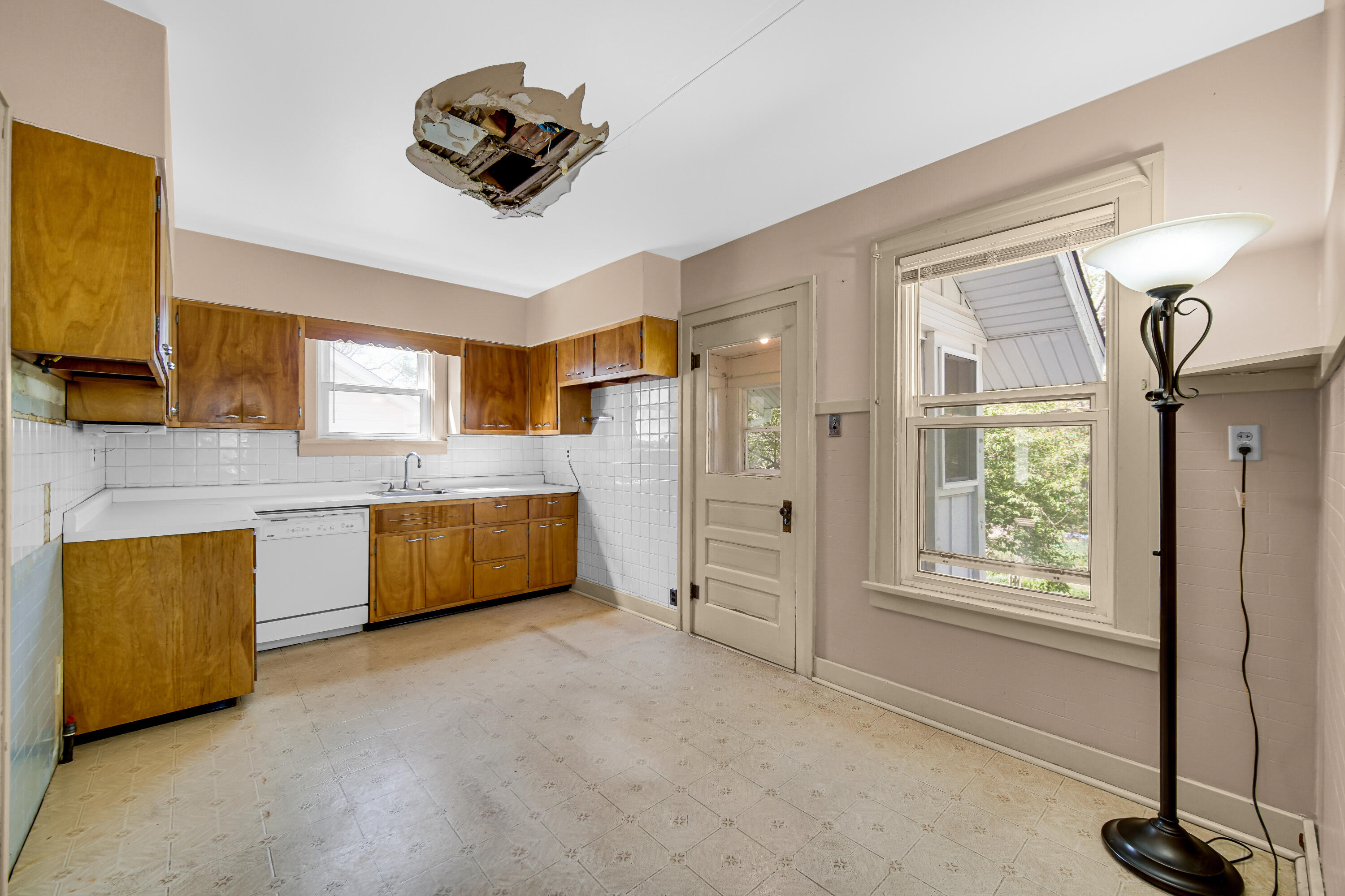 415 Elmhurst Street, Valparaiso, IN 46385; Image #13