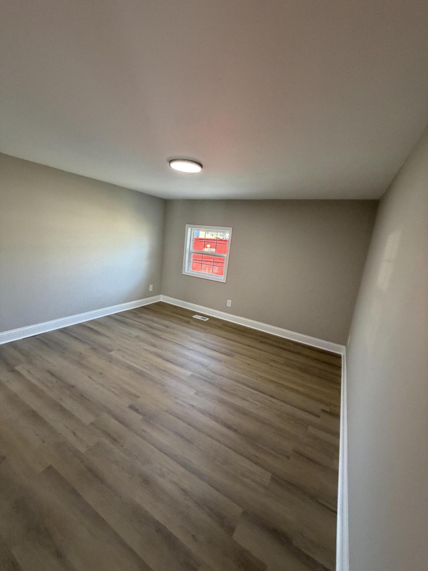 2933 W 38th Place, Hobart, IN 46342; Image #8