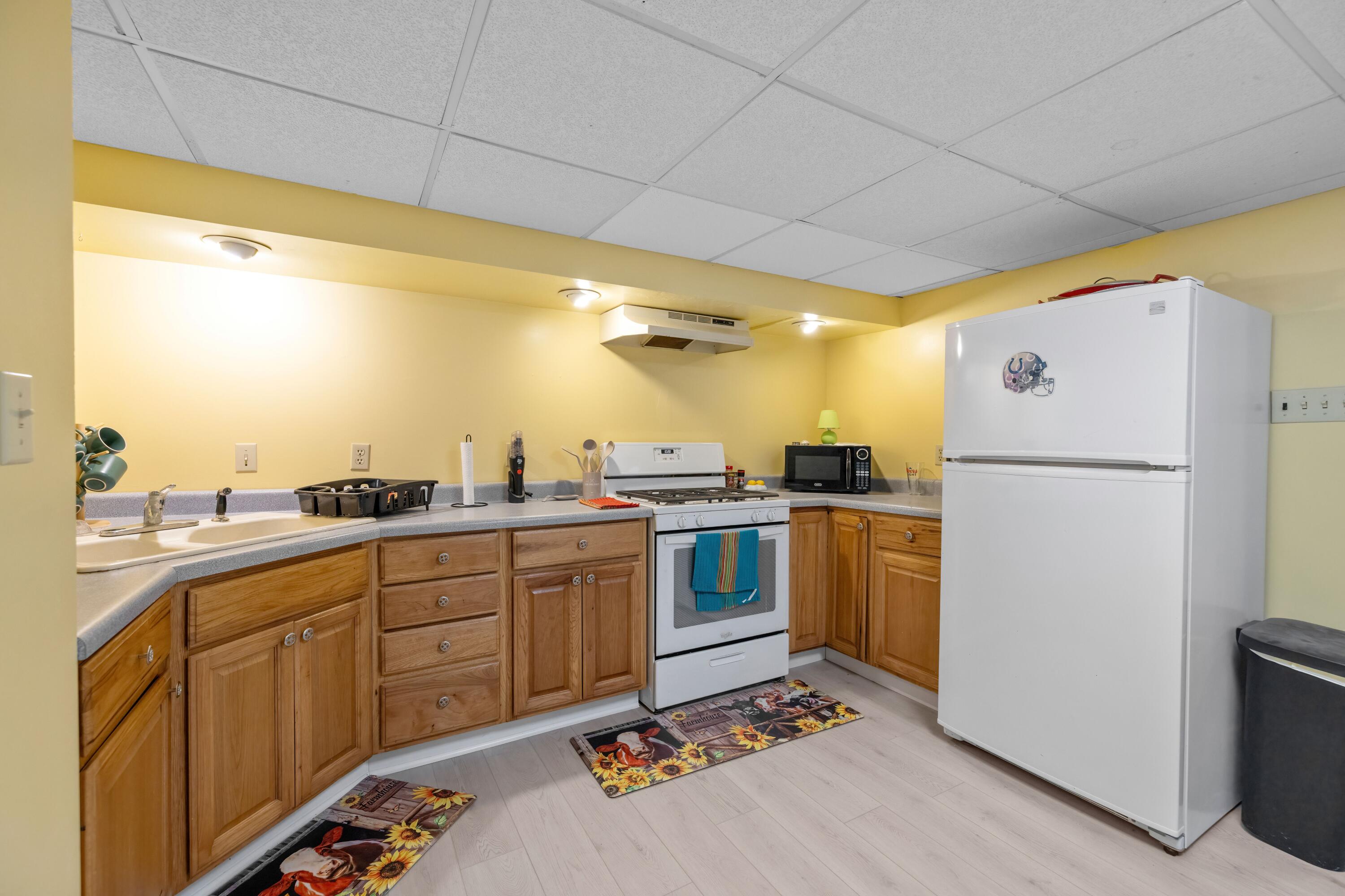 1305 Indiana Avenue, La Porte, IN 46350; Image #21