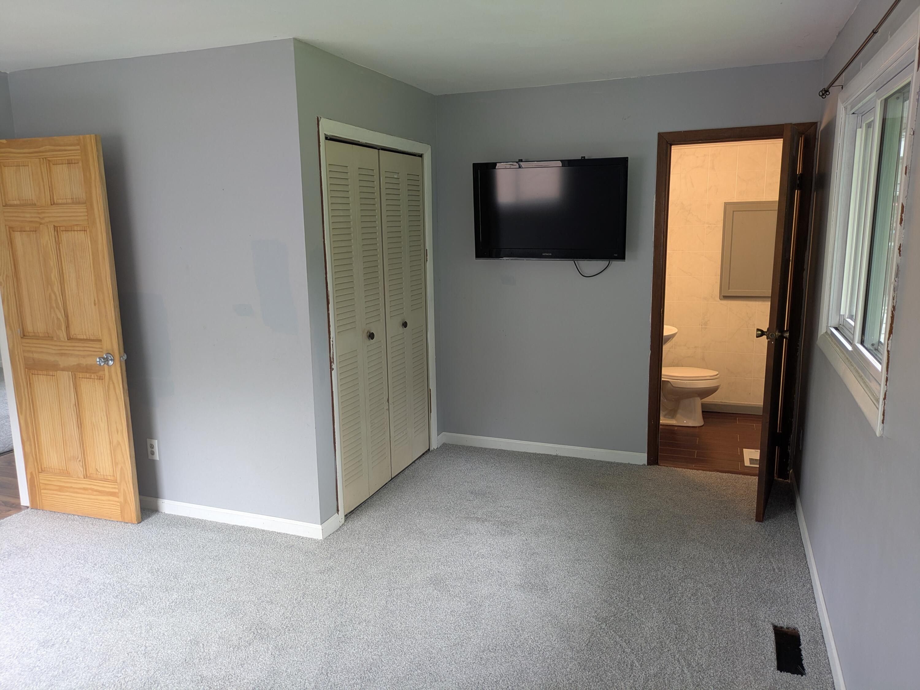 414 Salt Creek Parkway, Valparaiso, IN 46385; Image #12