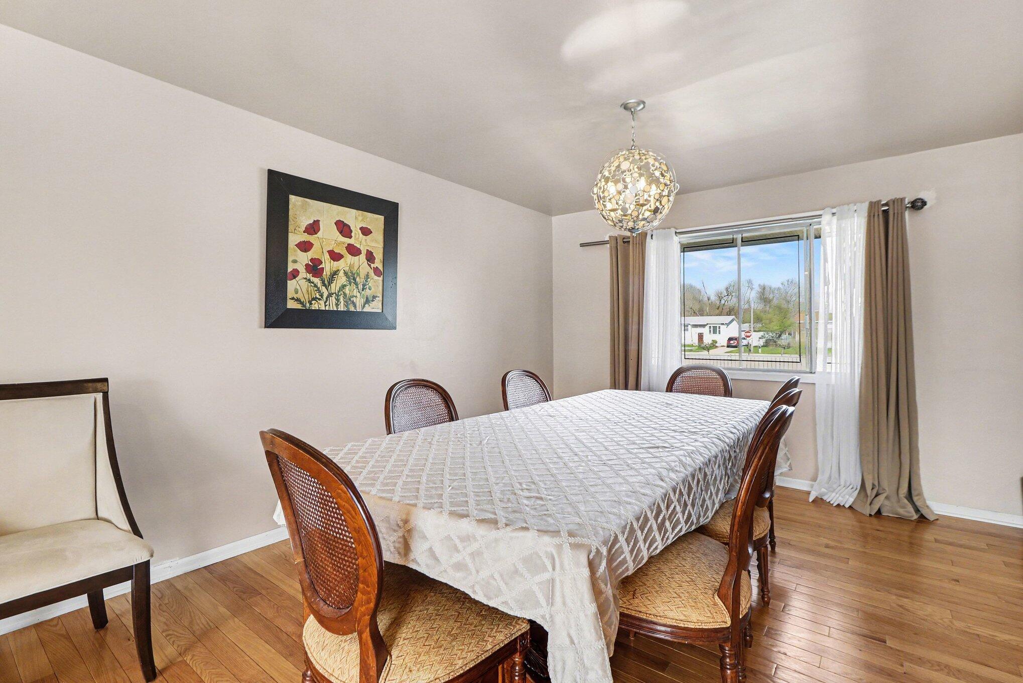 551 N Union Place, Gary, IN 46403; Image #12