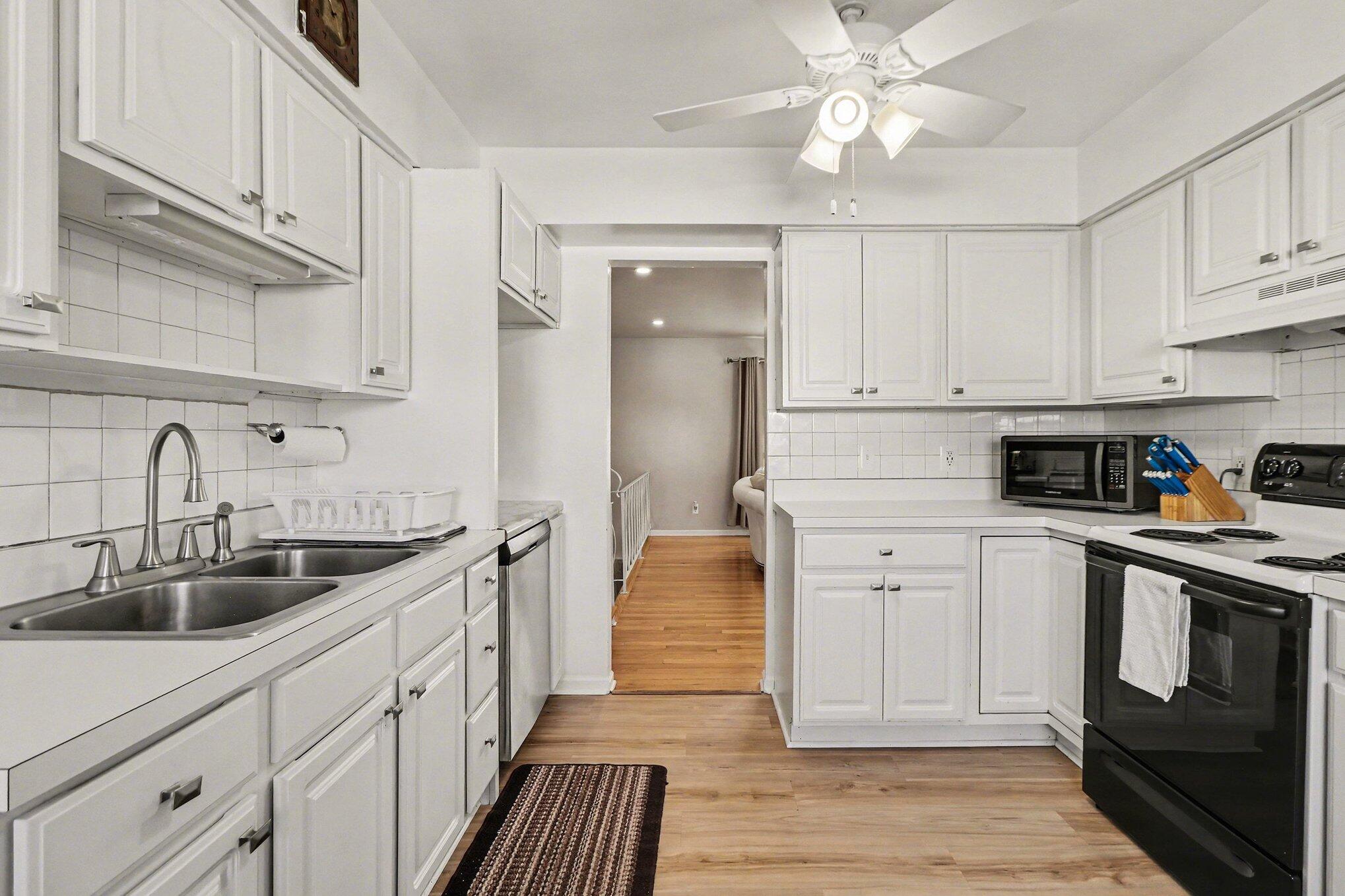 551 N Union Place, Gary, IN 46403; Image #13