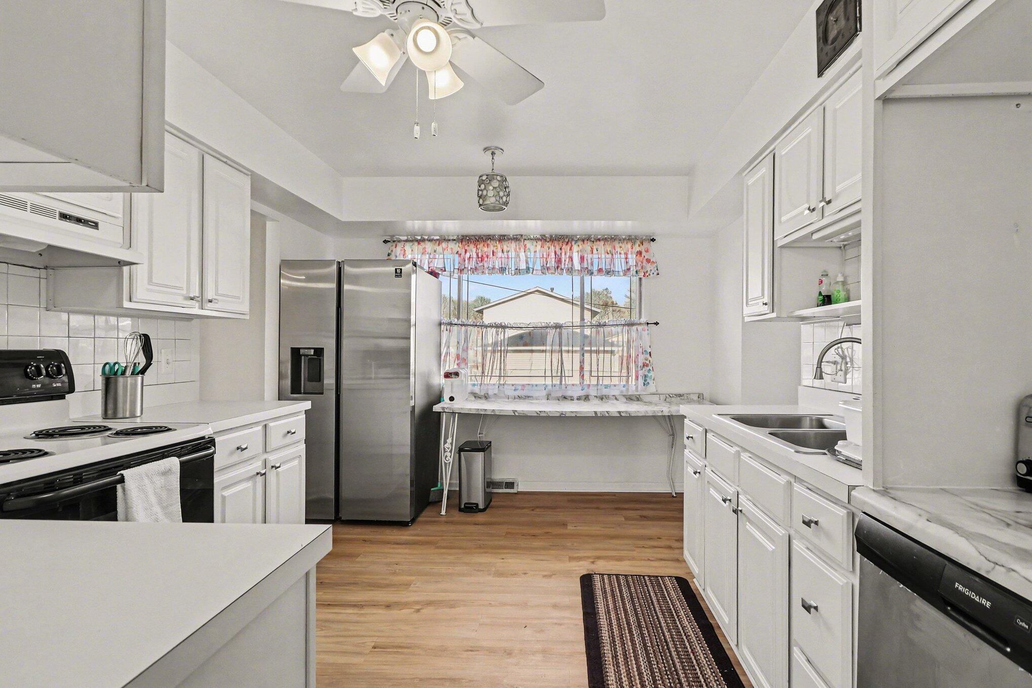 551 N Union Place, Gary, IN 46403; Image #14