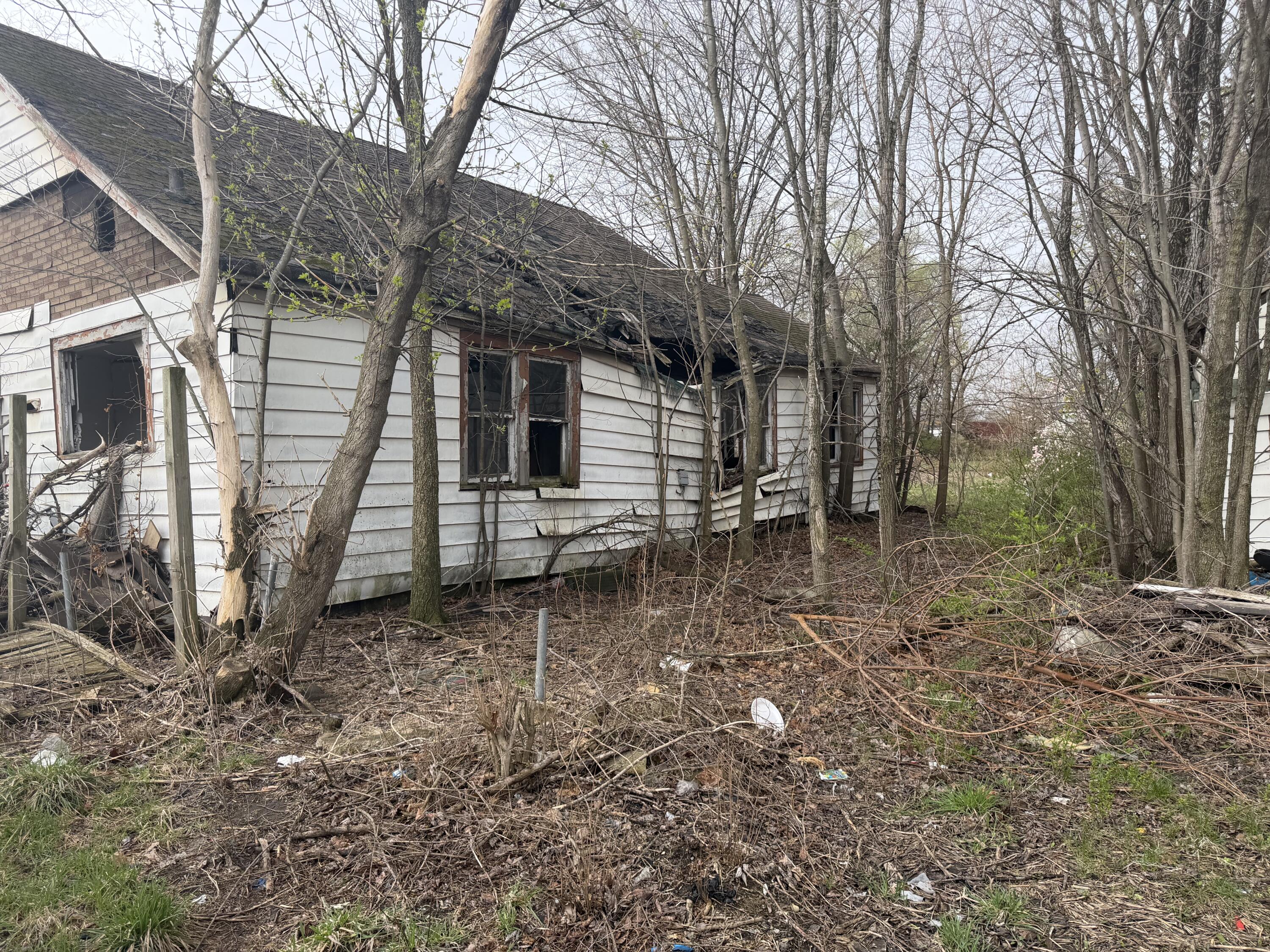 4855 Massachusetts Street, Gary, IN 46409; Image #4