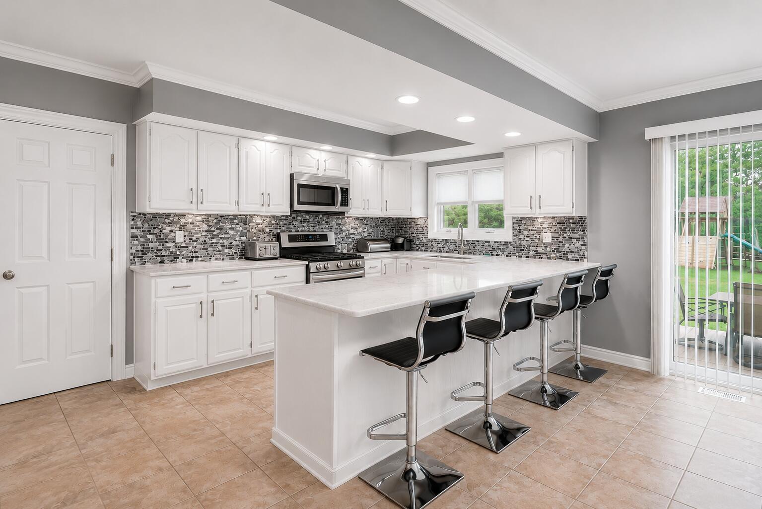 2116 Ridge Road, Highland, IN 46322; Image #10