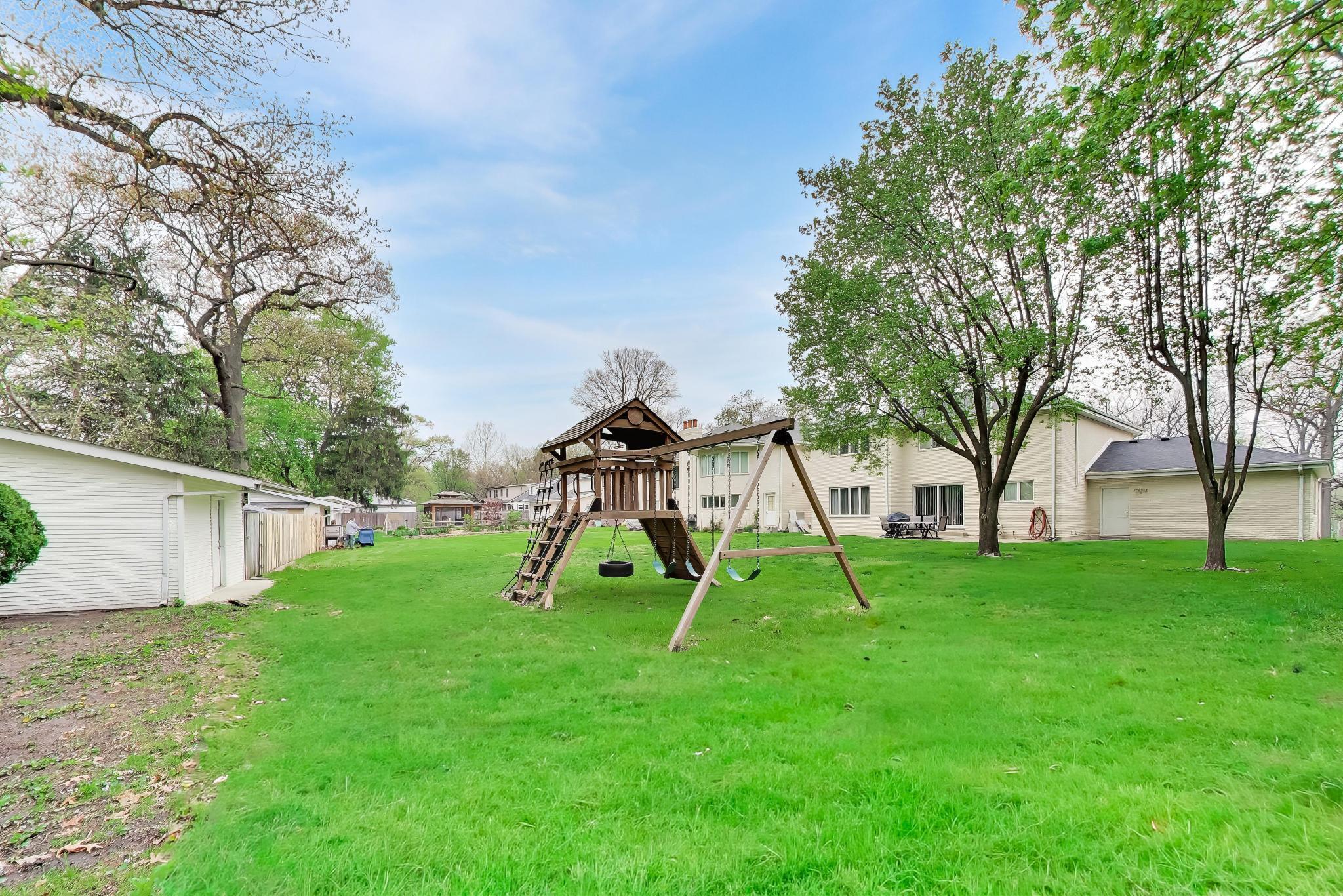 2116 Ridge Road, Highland, IN 46322; Image #45