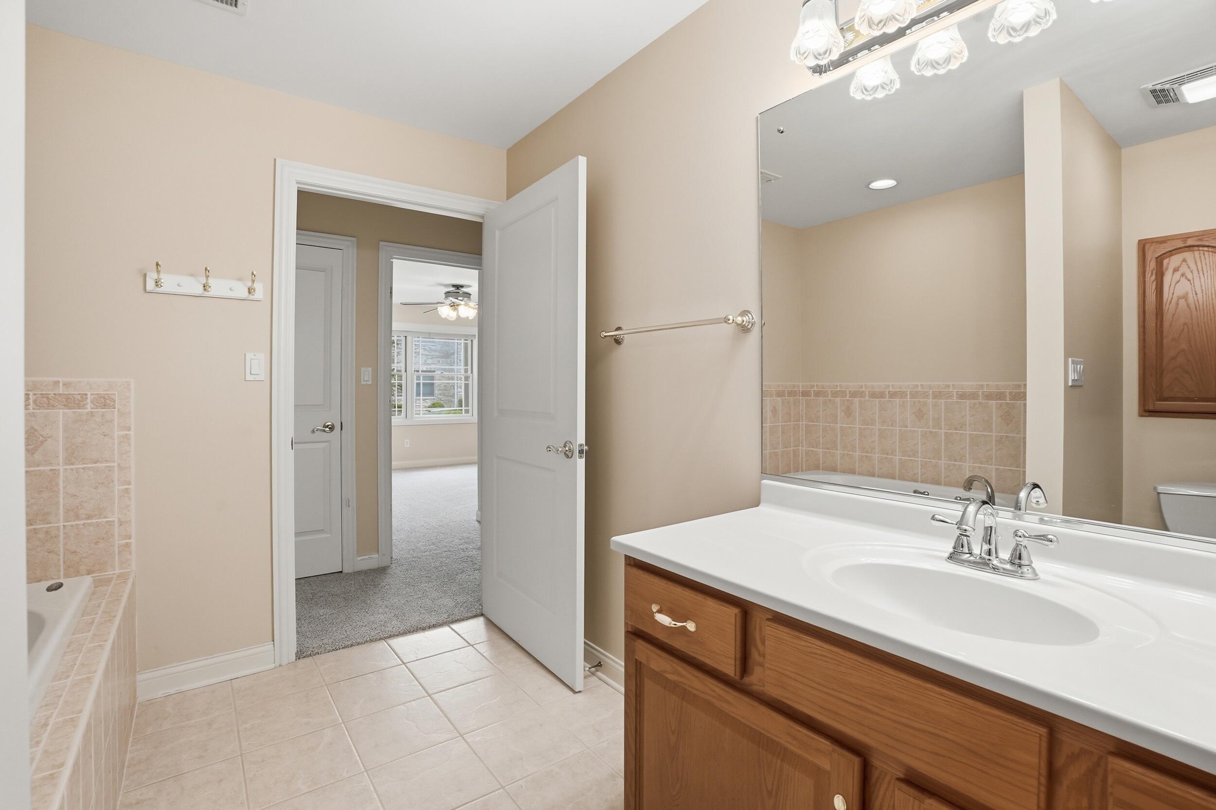 9101 Kennedy Avenue, Highland, IN #1b, 46322; Image #13