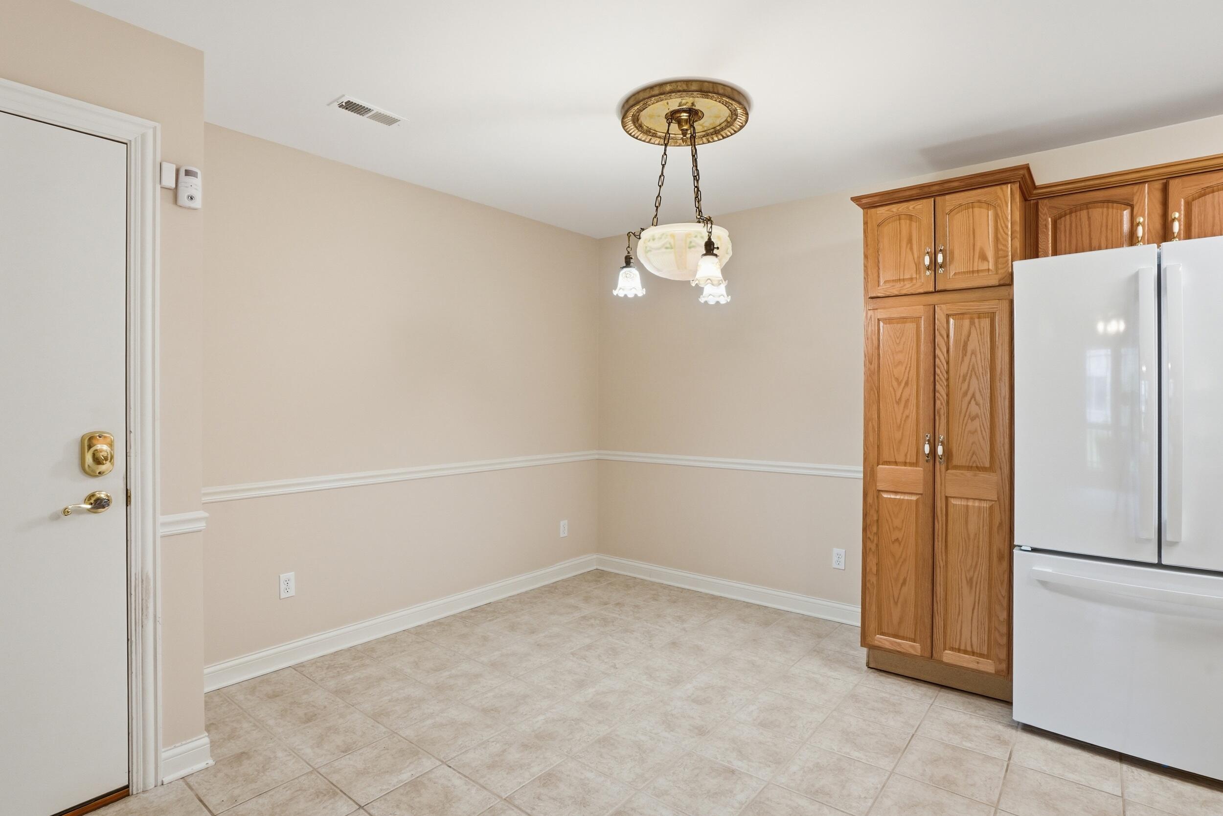 9101 Kennedy Avenue, Highland, IN #1b, 46322; Image #4