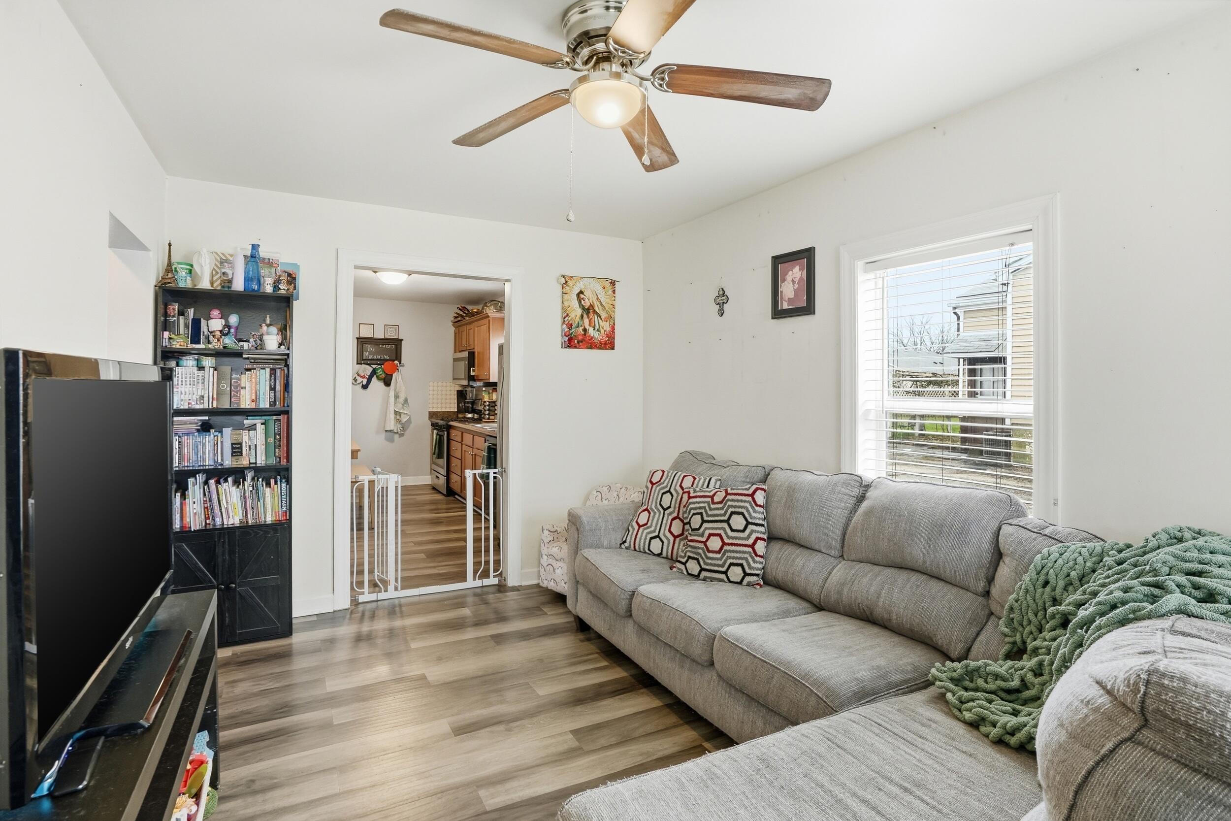 2623 Hart Road, Highland, IN 46322; Image #4