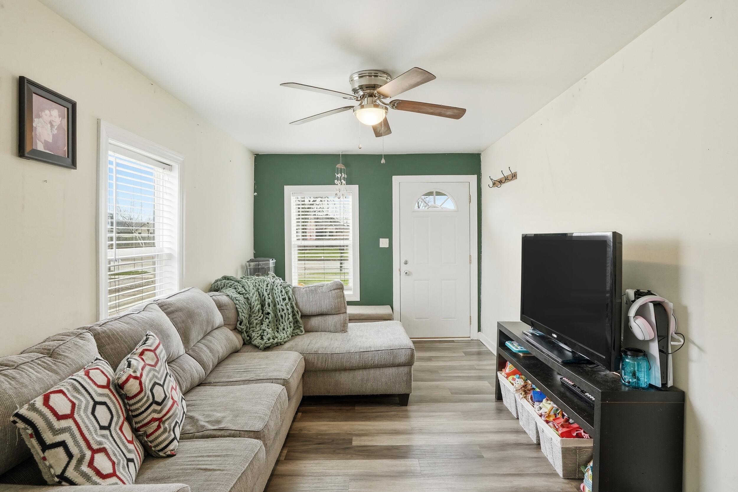 2623 Hart Road, Highland, IN 46322; Image #5