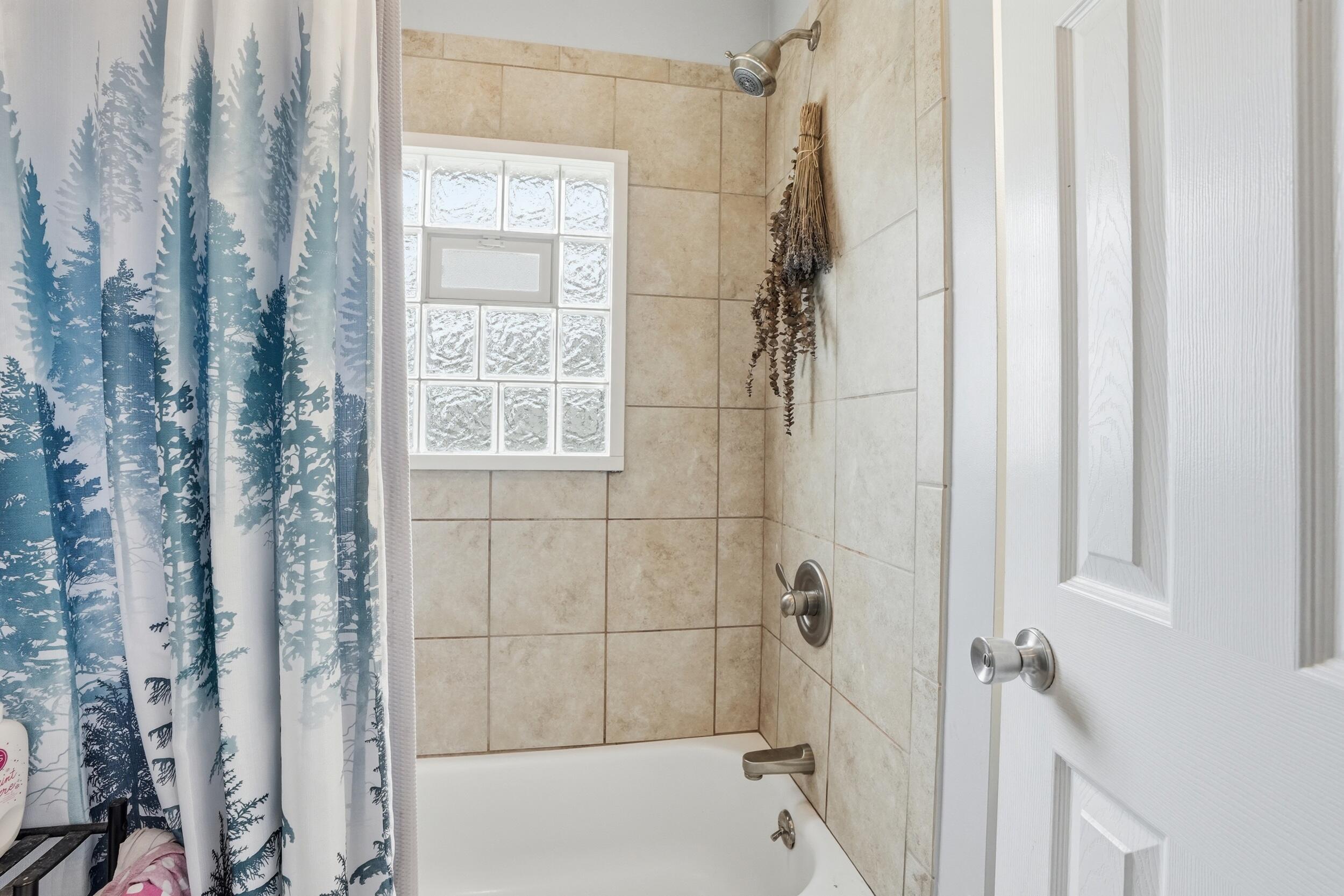 2623 Hart Road, Highland, IN 46322; Image #7