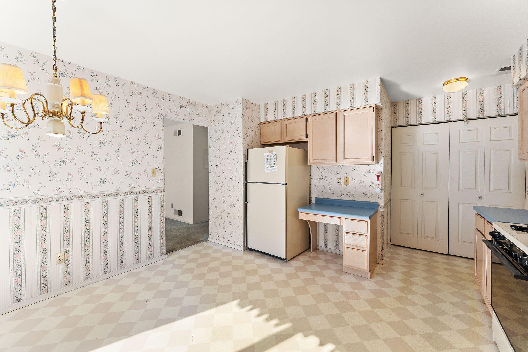 823 Spruce Lane, Schererville, IN 46375; Image #10