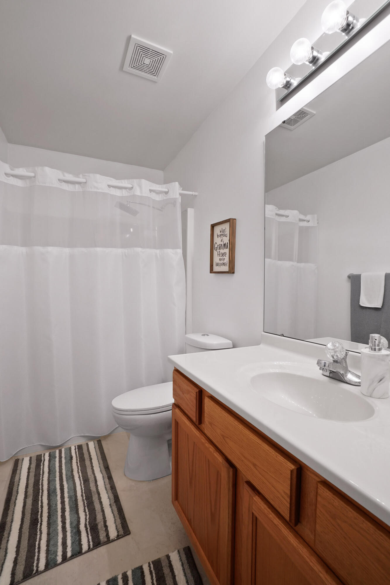 5816 Iris Lane, Schererville, IN 46375; Image #16