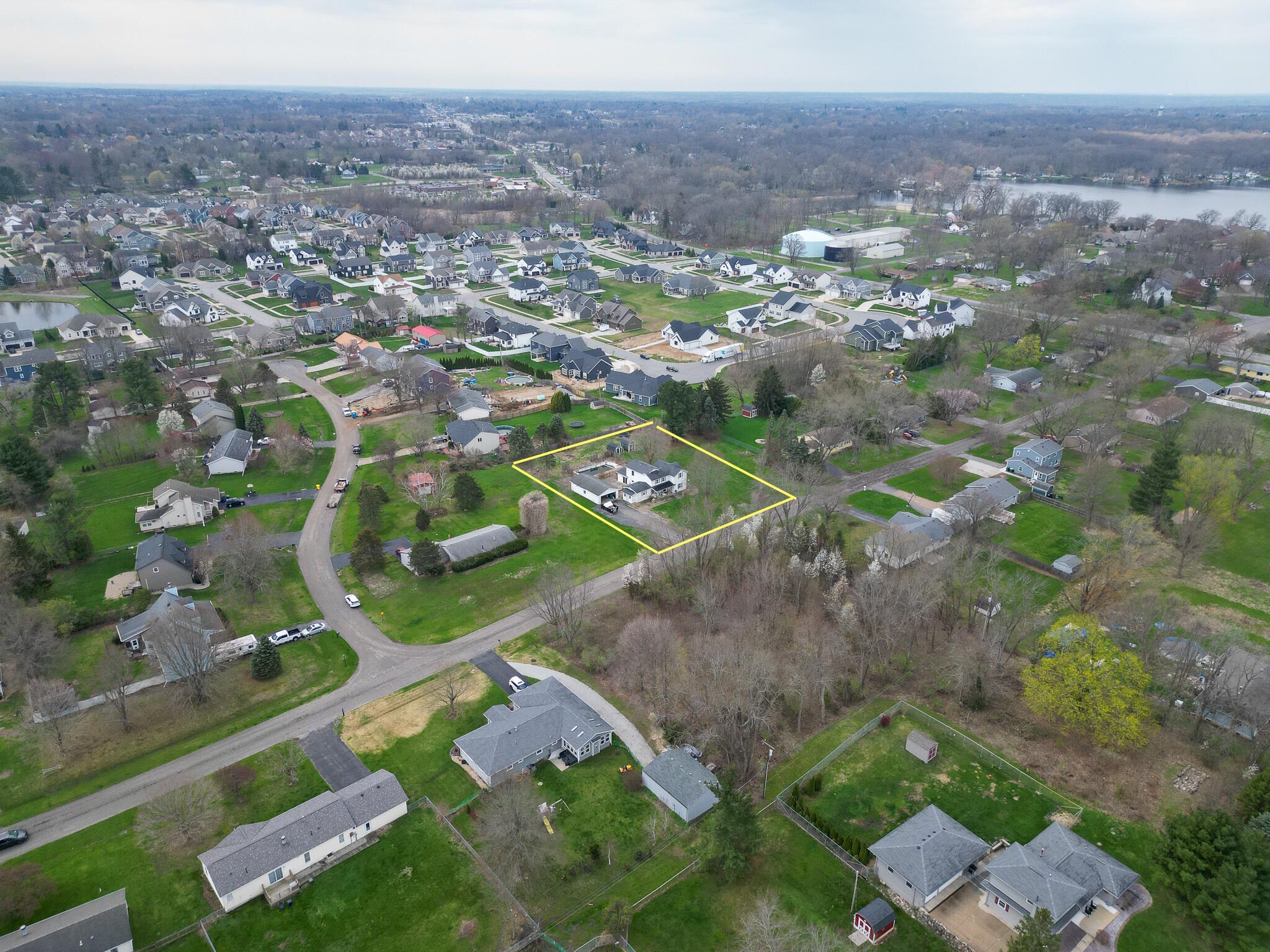 2402 Linda Road, Valparaiso, IN 46383; Image #40