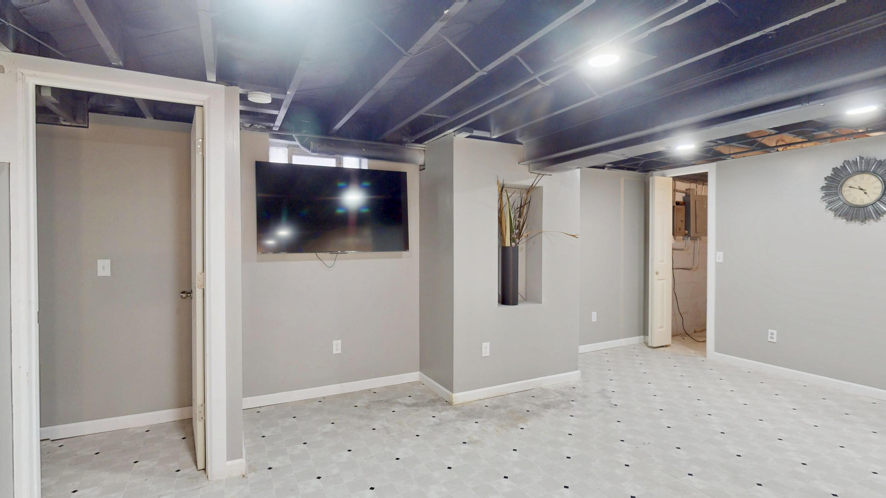4650 Van Buren Street, Gary, IN 46408; Image #22