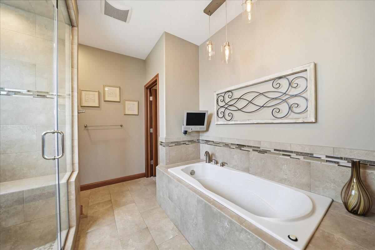 1153 Vale Park Road, Valparaiso, IN 46385; Image #16