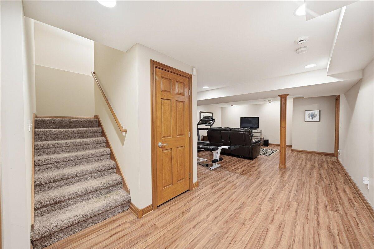 1153 Vale Park Road, Valparaiso, IN 46385; Image #28