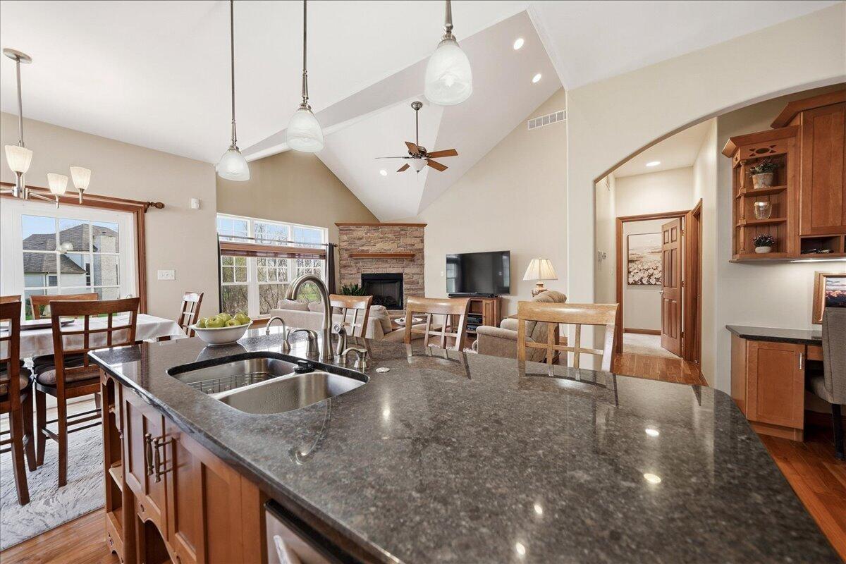 1153 Vale Park Road, Valparaiso, IN 46385; Image #8