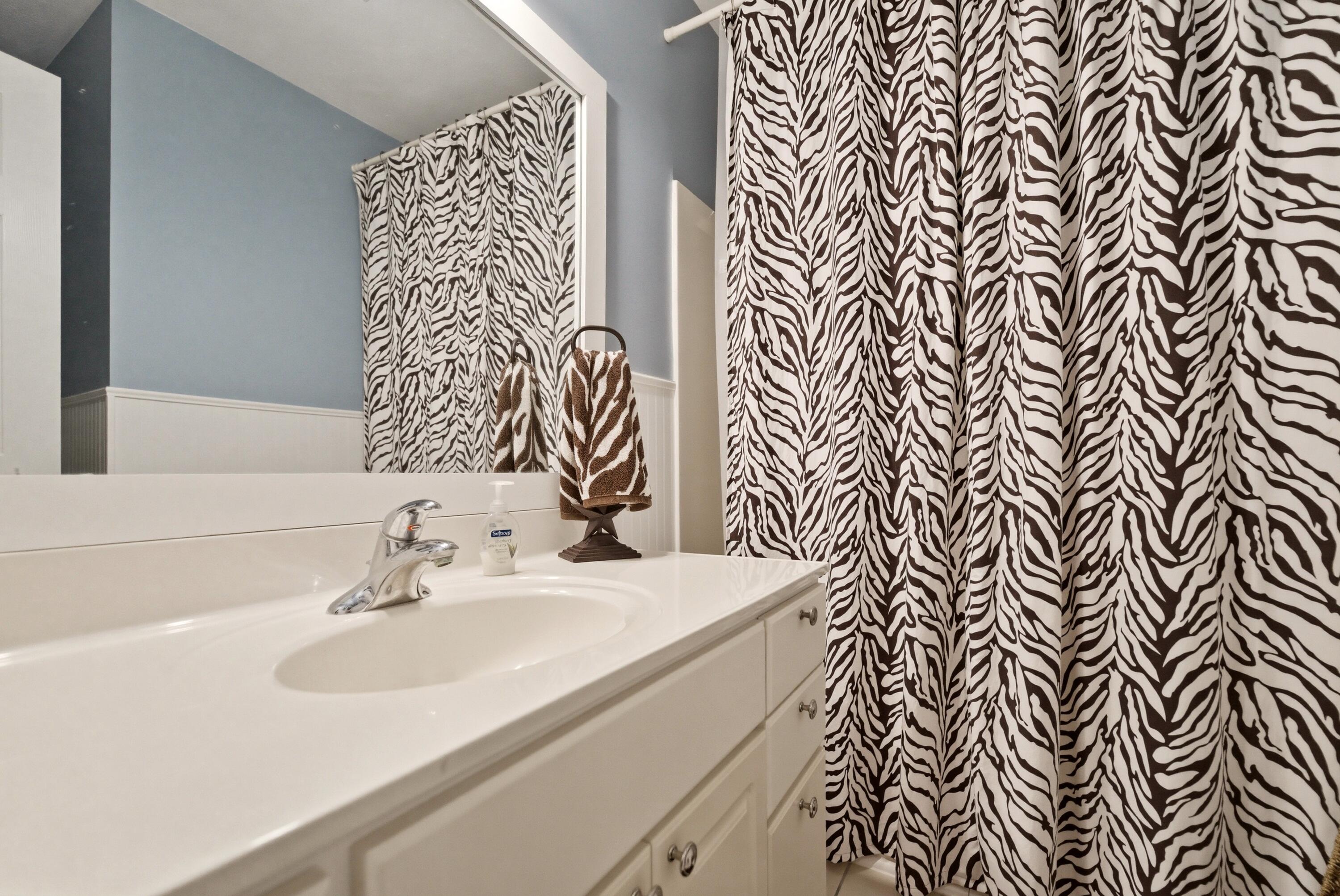 1388 N Cortland Lane, La Porte, IN 46350; Image #15