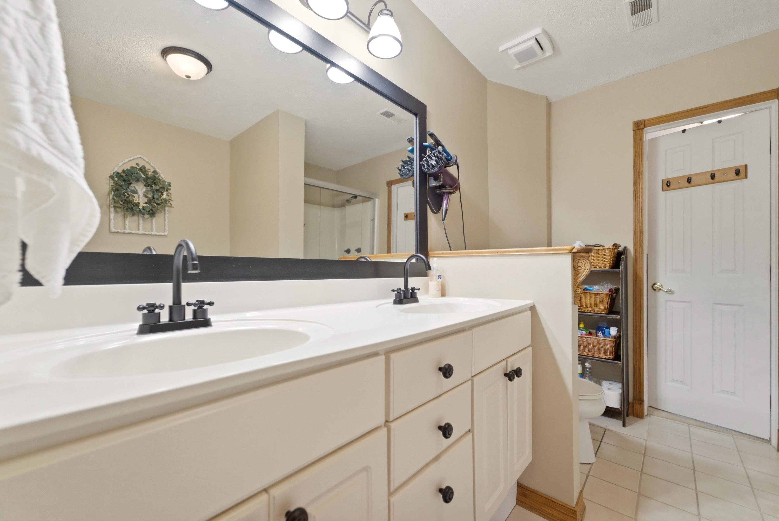 1388 N Cortland Lane, La Porte, IN 46350; Image #20