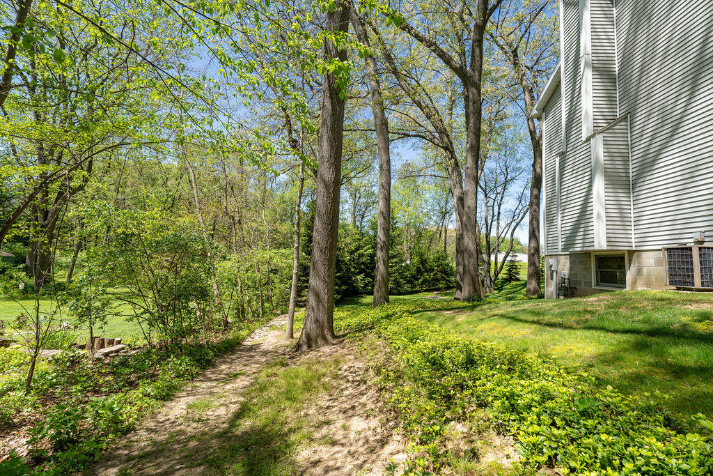 1388 N Cortland Lane, La Porte, IN 46350; Image #58