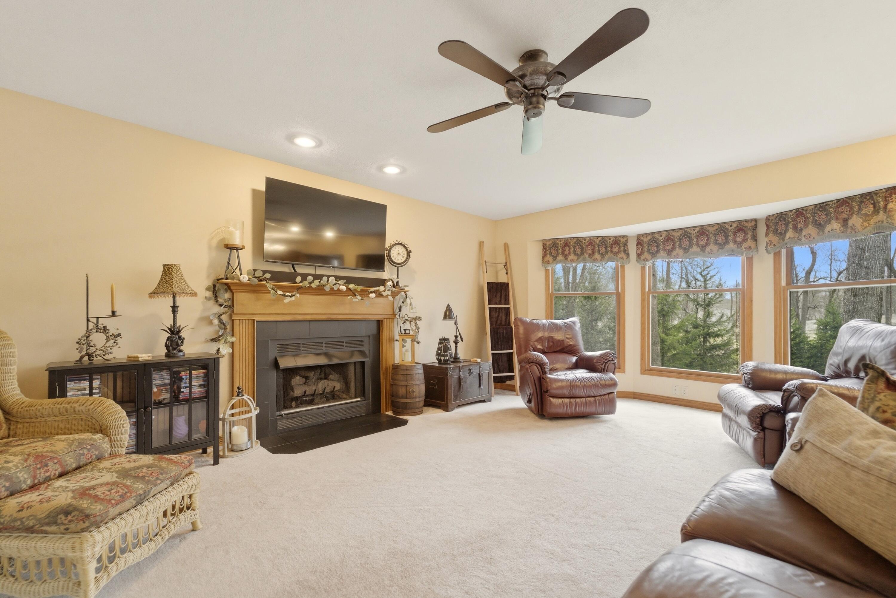 1388 N Cortland Lane, La Porte, IN 46350; Image #6